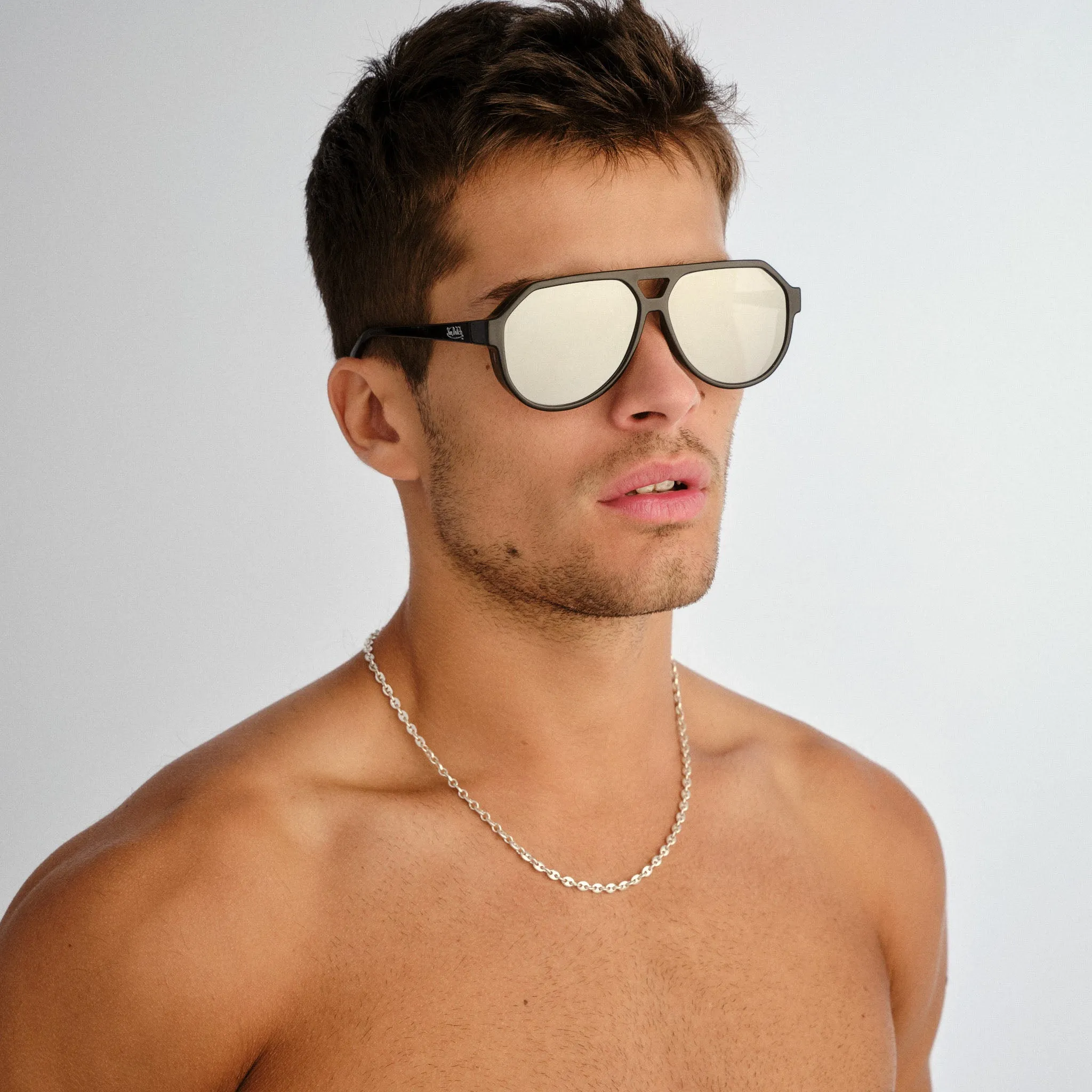 Shameless - Black sold by Aire product image thumbnail 2