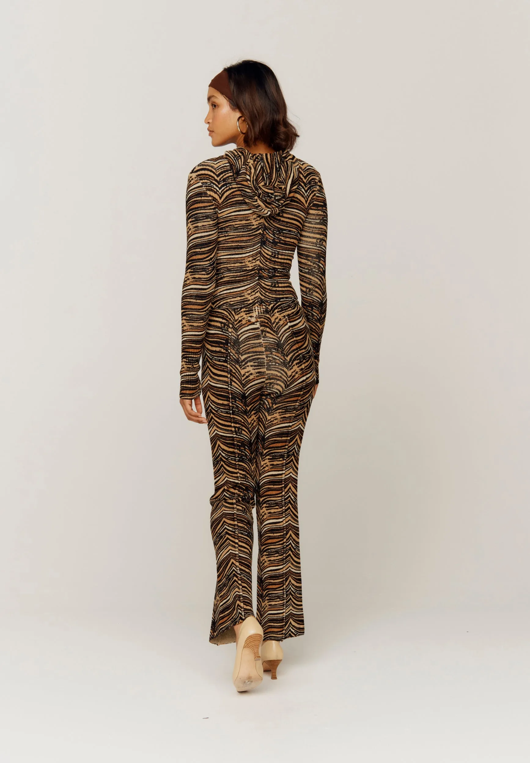 LOBBY LOUNGE KNIT sold by House of Sunny product image thumbnail 4