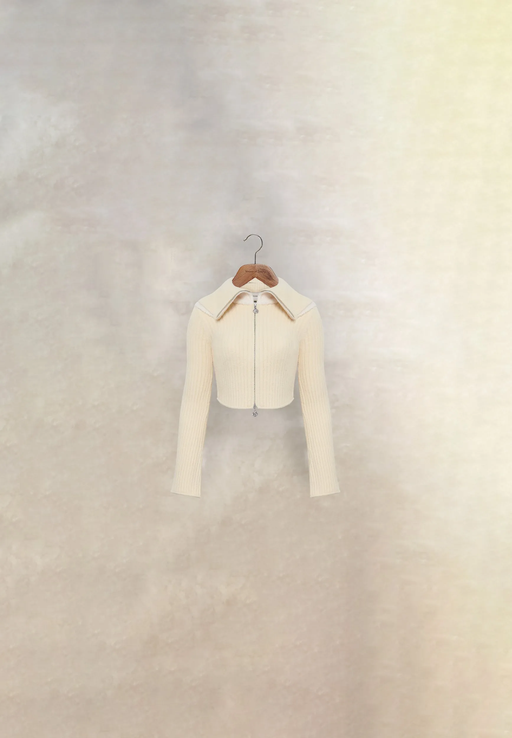 DOUBLE COLLAR PEGGY sold by House of Sunny product image thumbnail 4