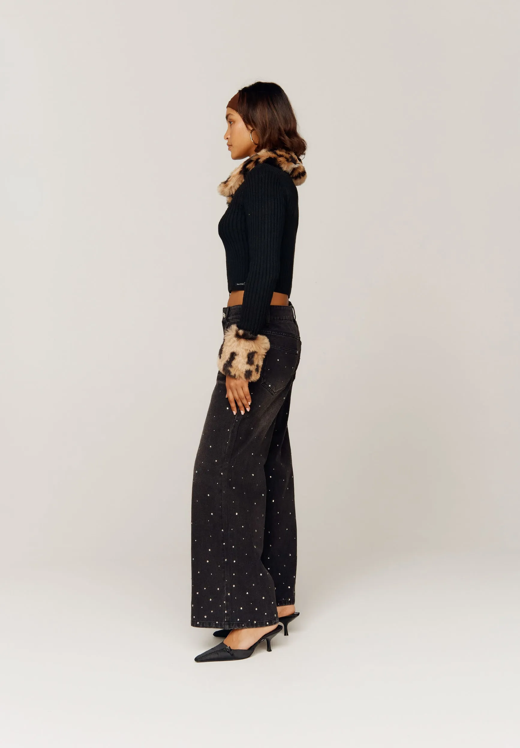 PEGGY CARDI sold by House of Sunny product image thumbnail 3