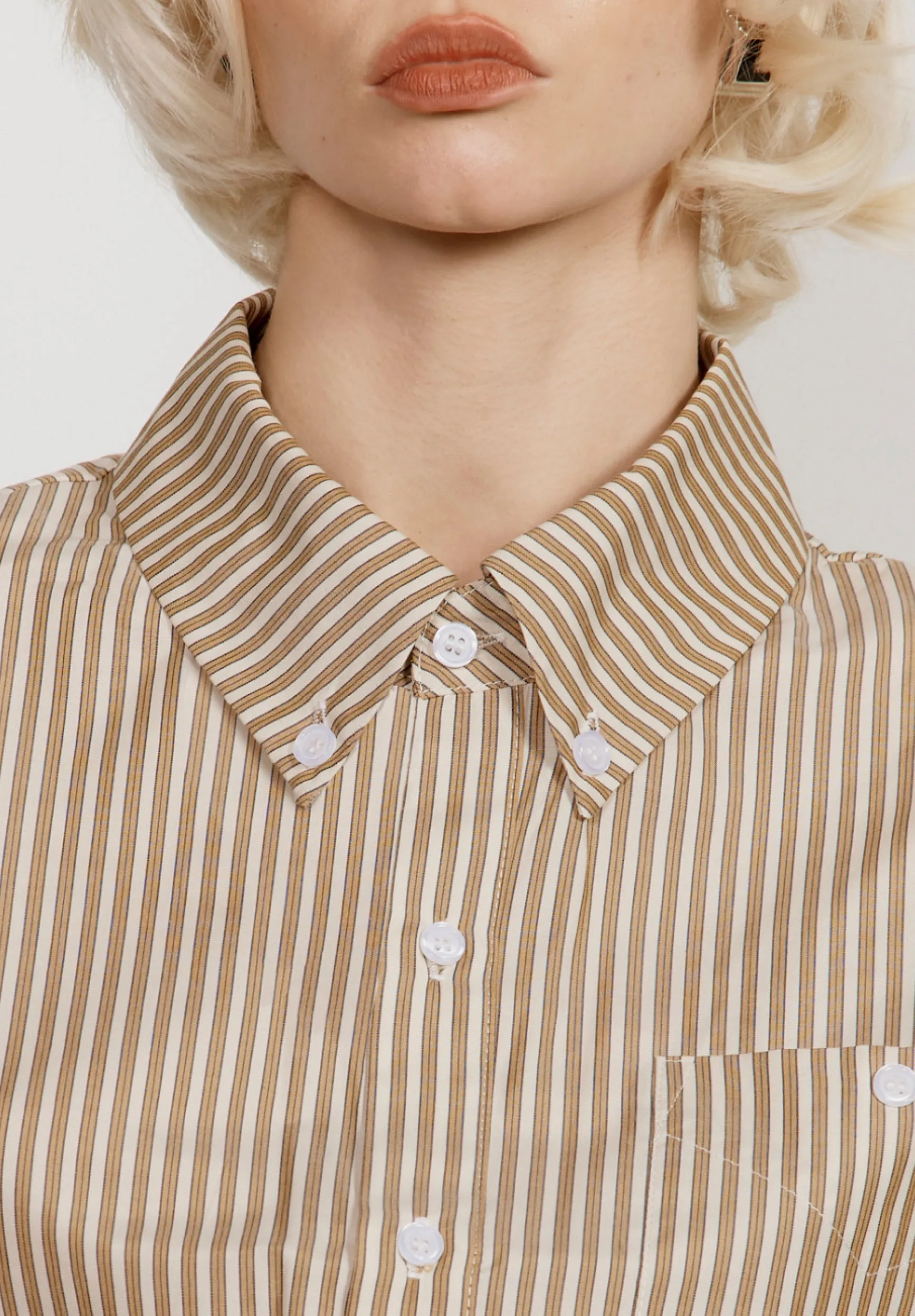 THE VINTAGE SHIRT sold by House of Sunny product image thumbnail 3