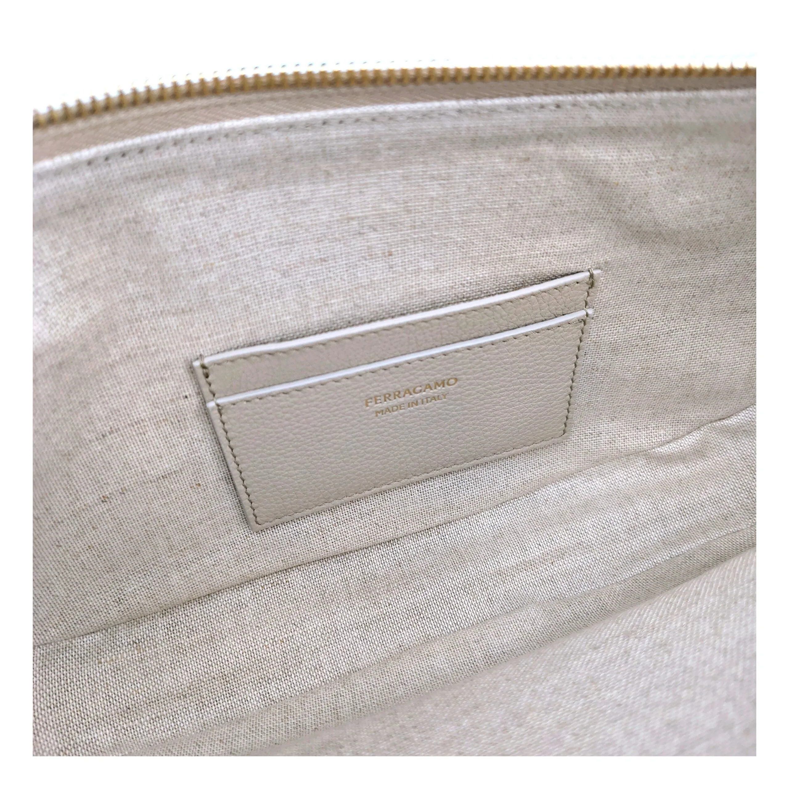 Salvatore Ferragamo Gray Leather Shoulder Bag sold by Siebentaschen product image thumbnail 4