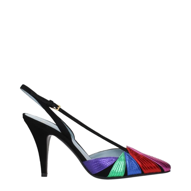 Valentino Garavani Black Leather Pumps sold by Siebentaschen