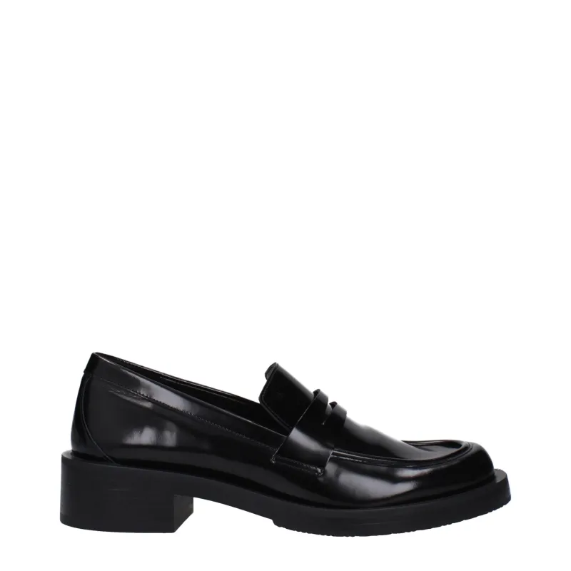 Stuart Weitzman Black Leather Slip-On Loafers sold by Siebentaschen