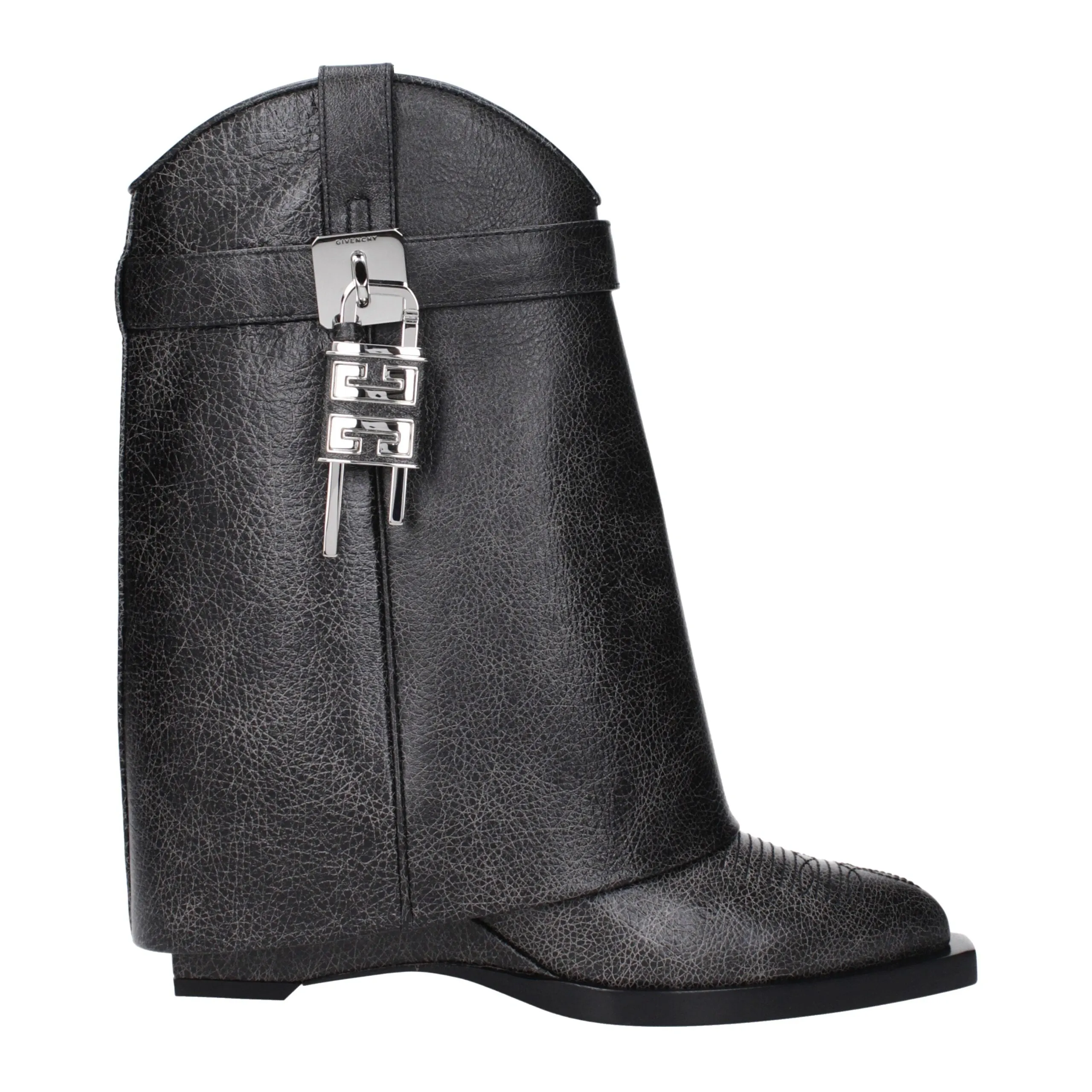 Givenchy Black Leather Ankle Boots sold by Siebentaschen