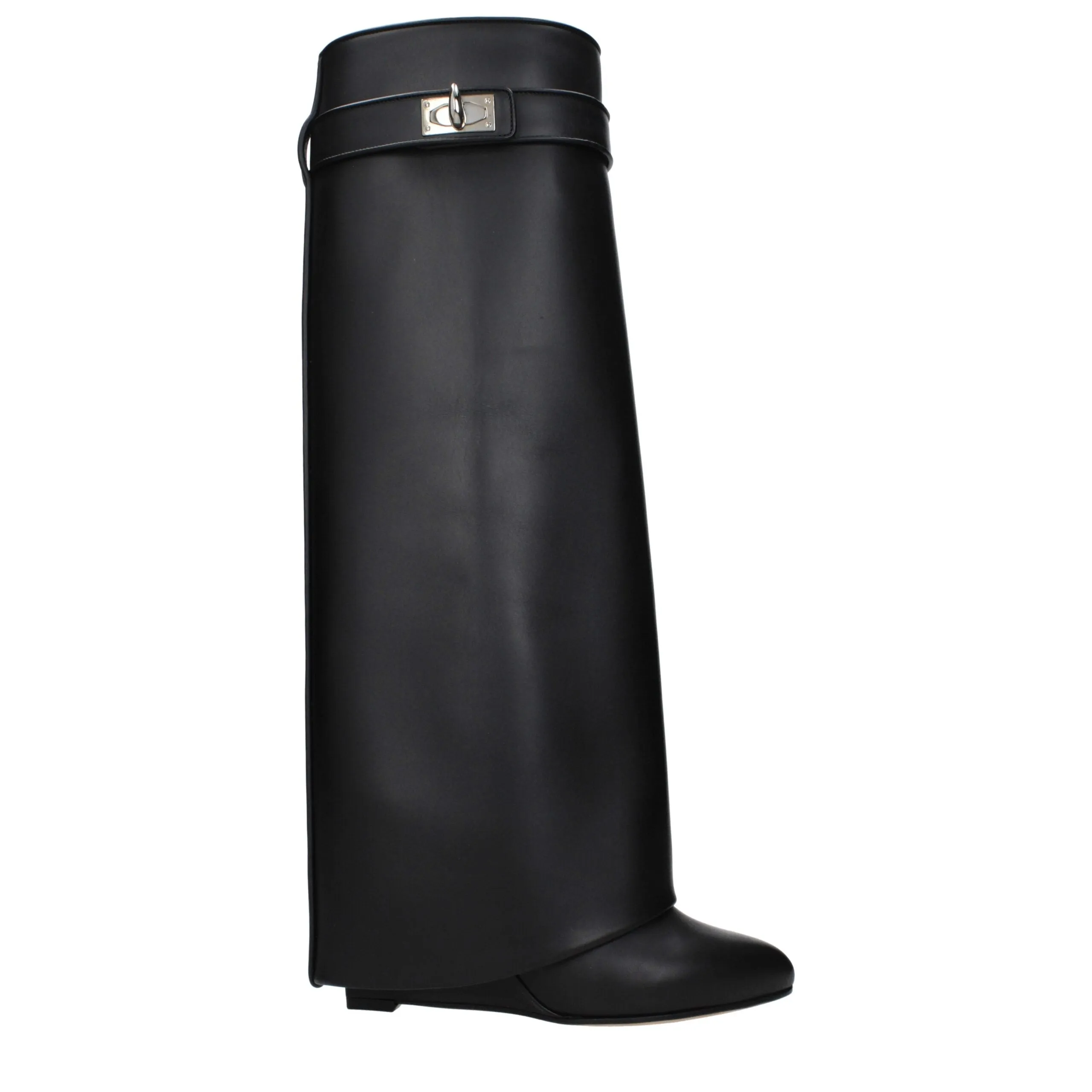 Givenchy Black Leather Boots sold by Siebentaschen