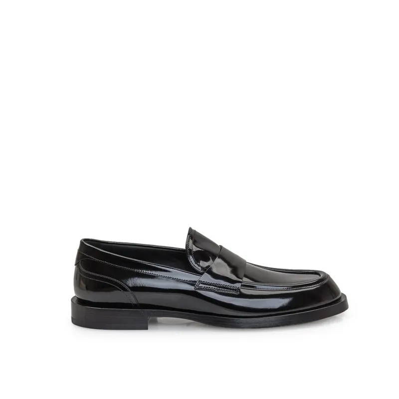 Dolce & Gabbana Leather Loafers sold by Siebentaschen