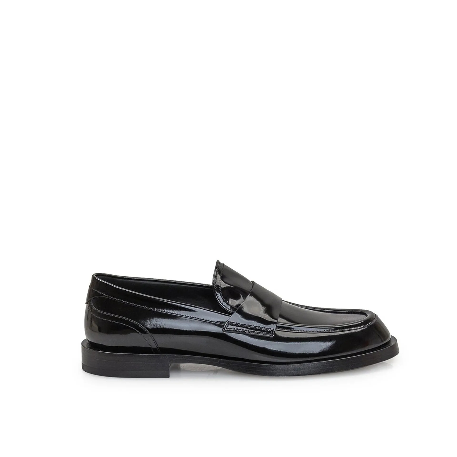 Dolce & Gabbana Leather Loafers sold by Siebentaschen