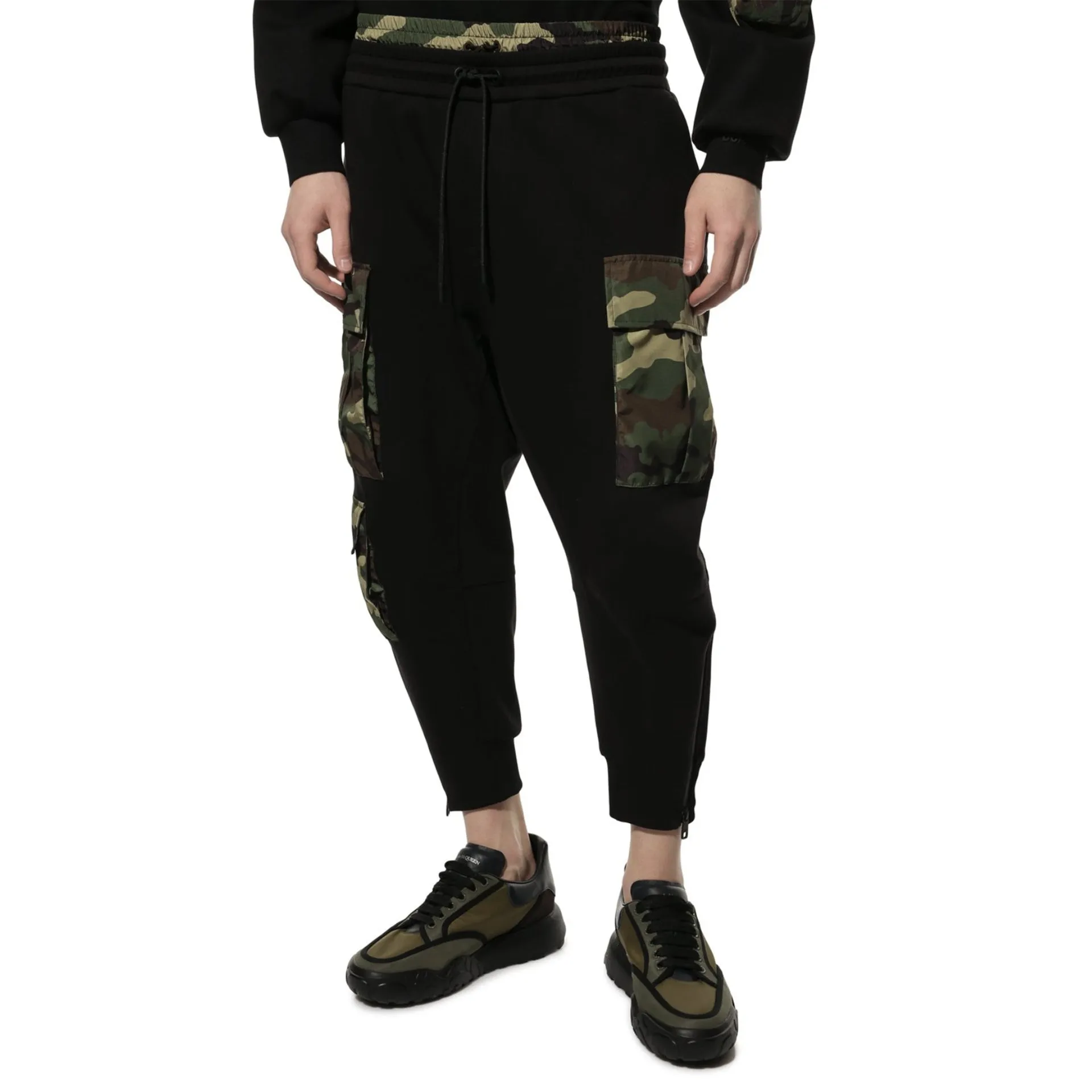 Dolce & Gabbana Camo Sweatpants sold by Siebentaschen product image thumbnail 2
