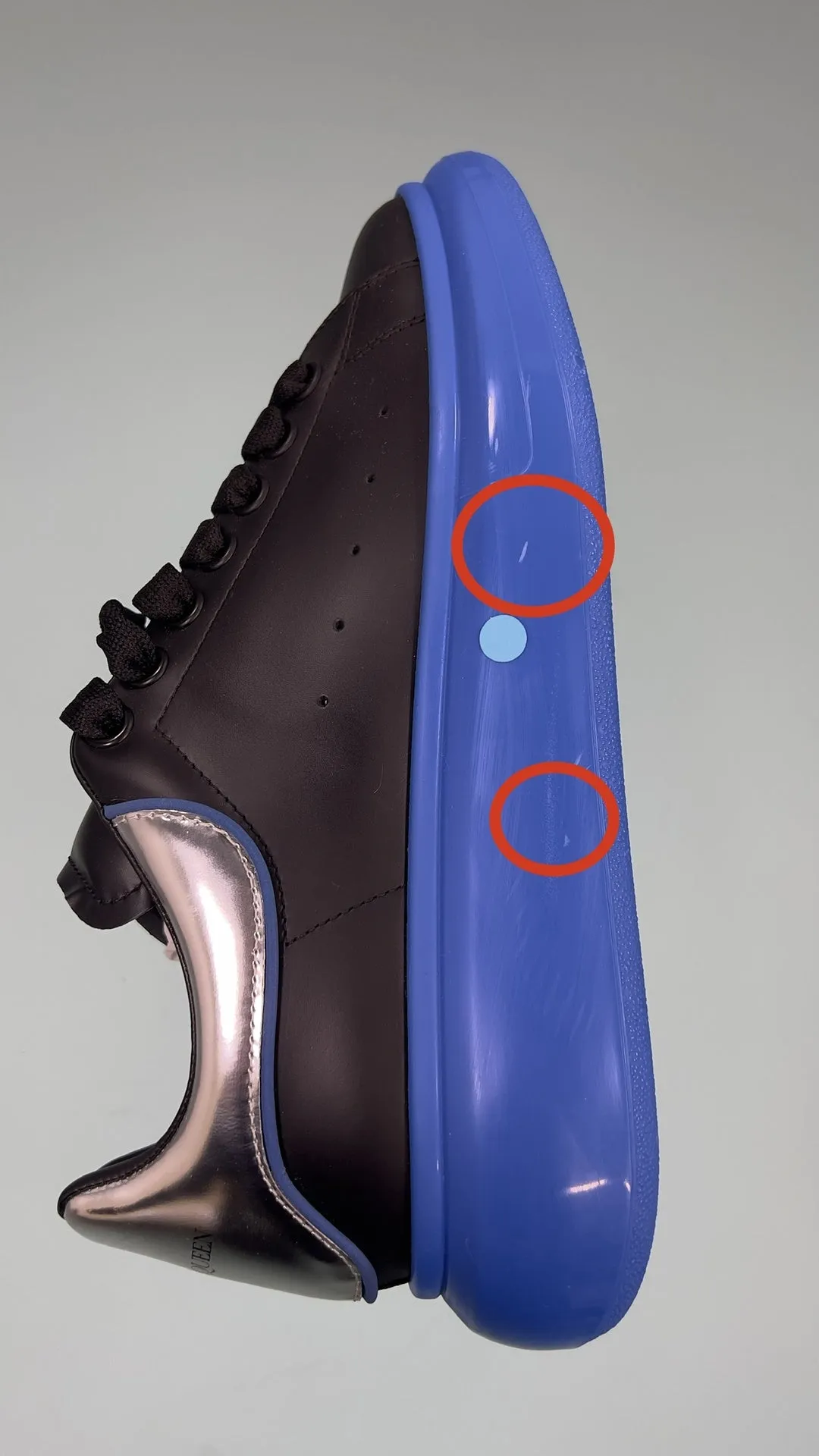 Alexander McQueen Leather Sneakers sold by Siebentaschen product image thumbnail 4