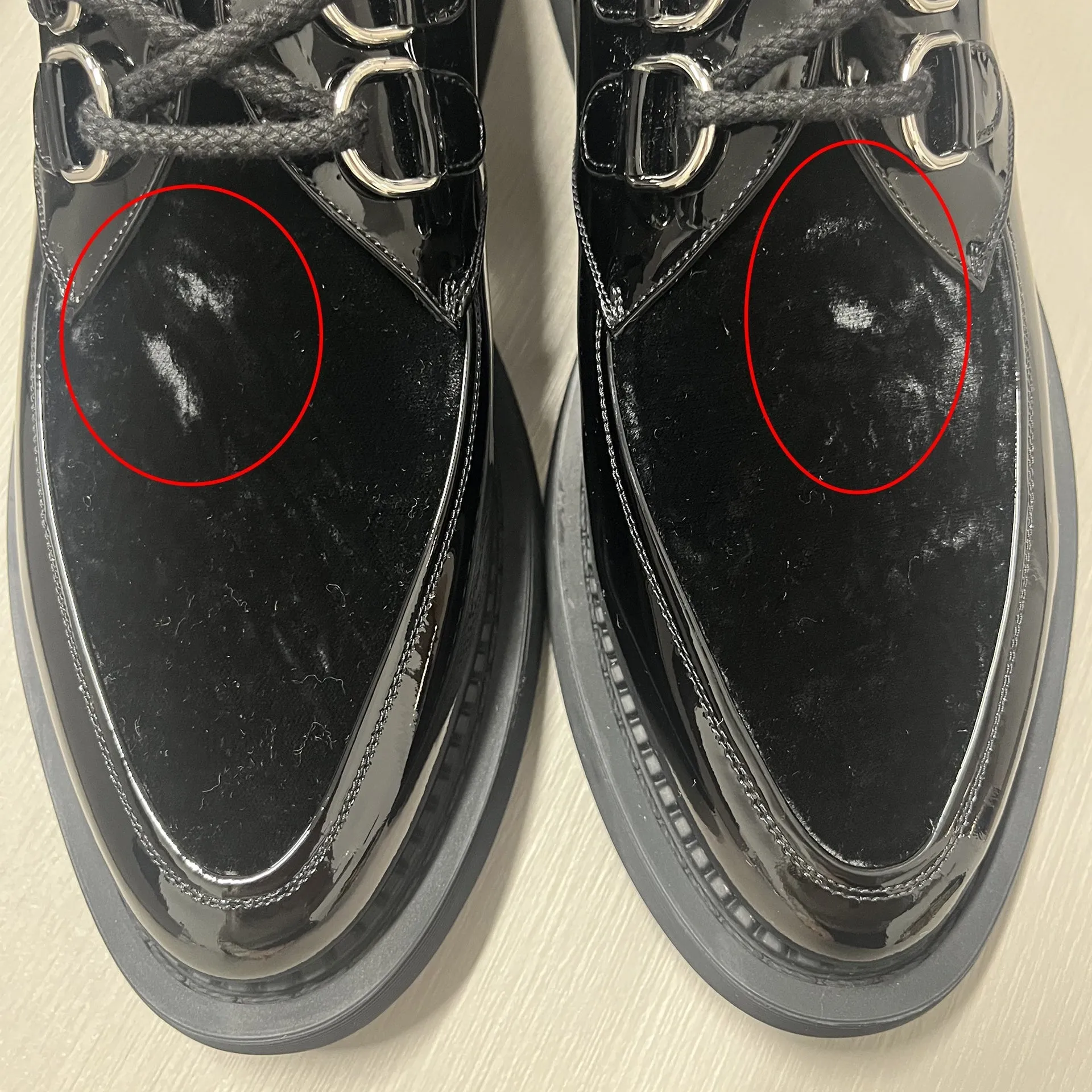 Saint Laurent Teddy 10 Derbies sold by Siebentaschen product image thumbnail 5