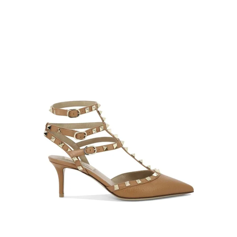 Valentino Garavani Rockstud Pumps sold by Siebentaschen