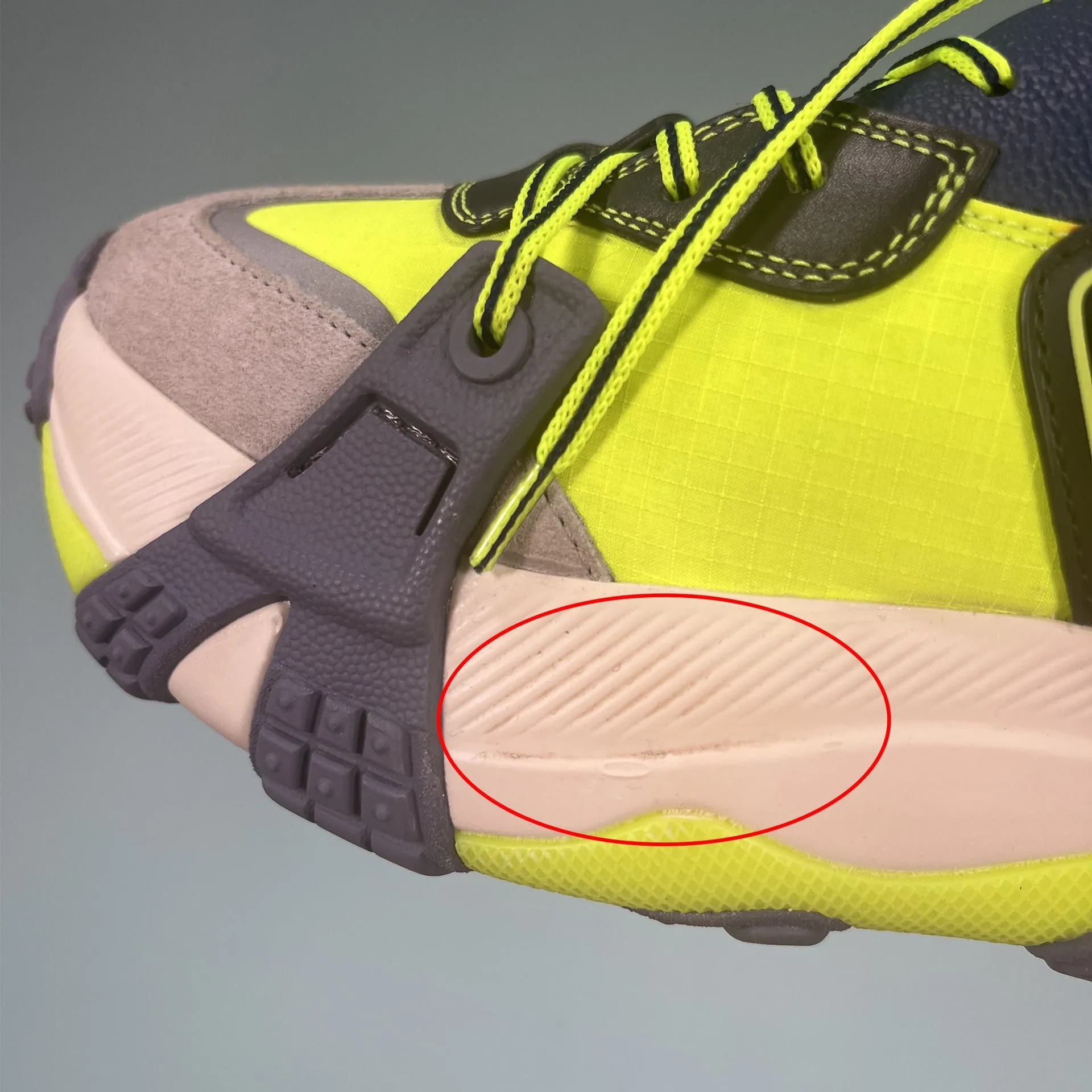 Valentino Garavani Colour Block Sneakers sold by Siebentaschen product image thumbnail 5