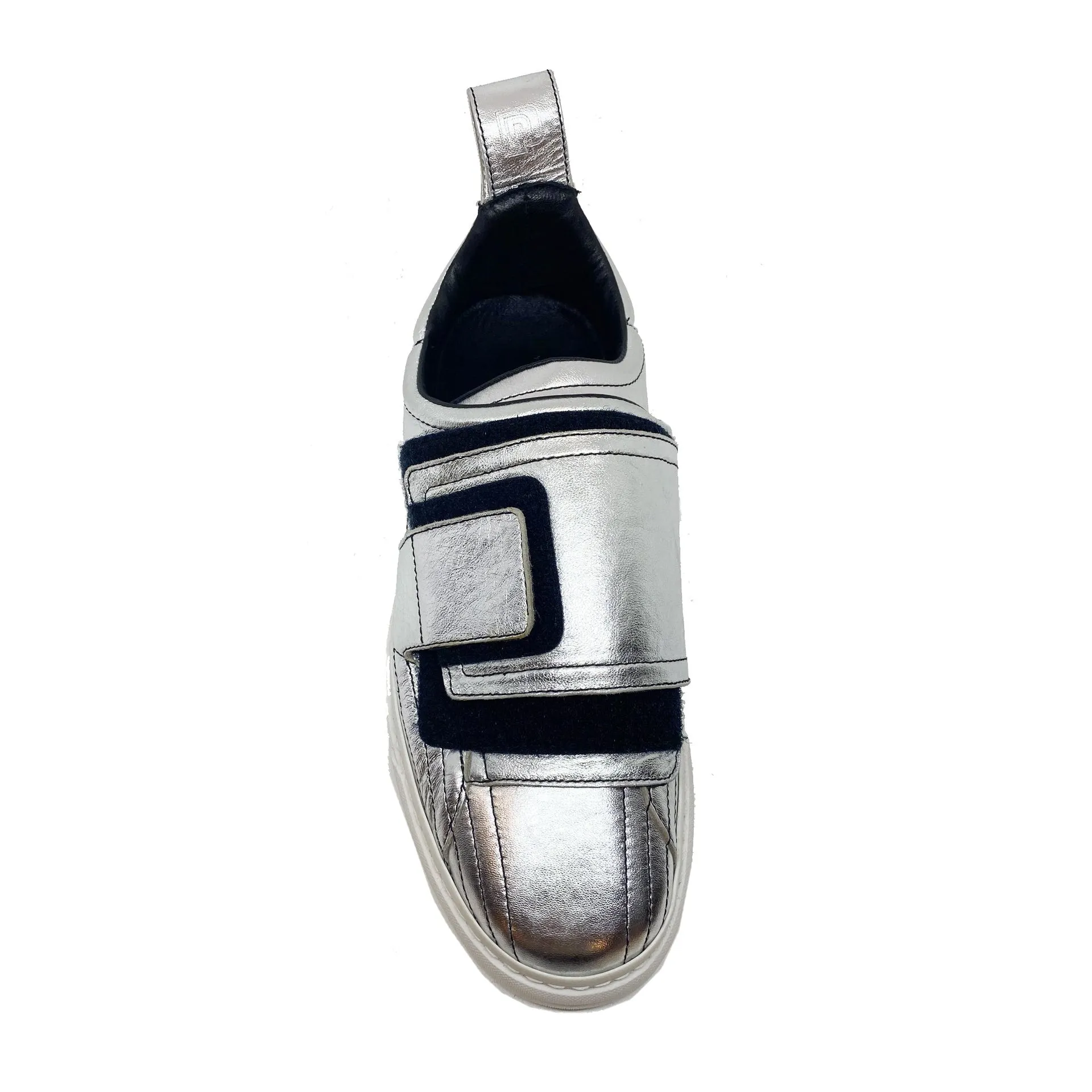 Paco Rabbane Crackled Metallic Leather Sneakers sold by Siebentaschen product image thumbnail 4