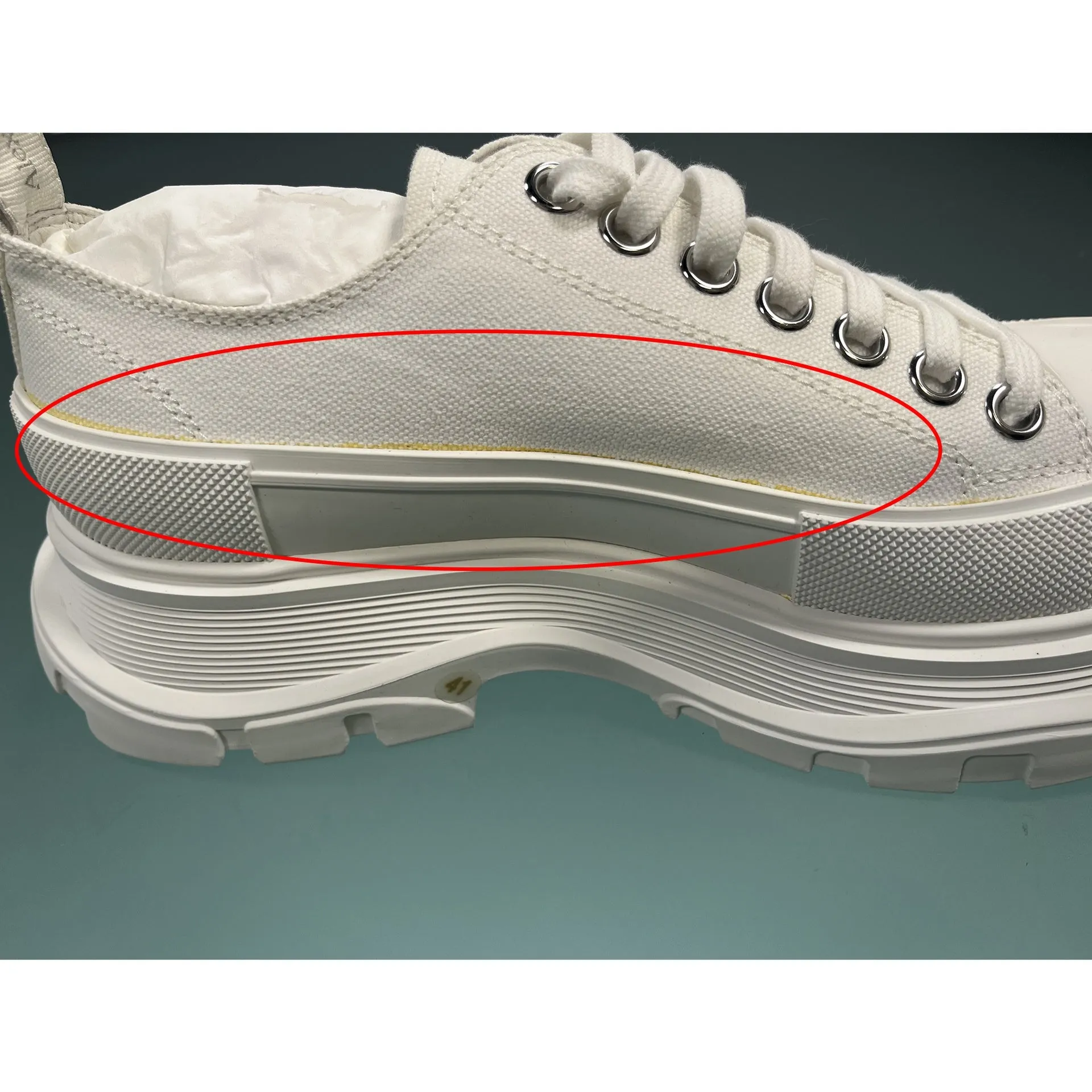 Alexander McQueen Tread Slick Sneakers sold by Siebentaschen product image thumbnail 4