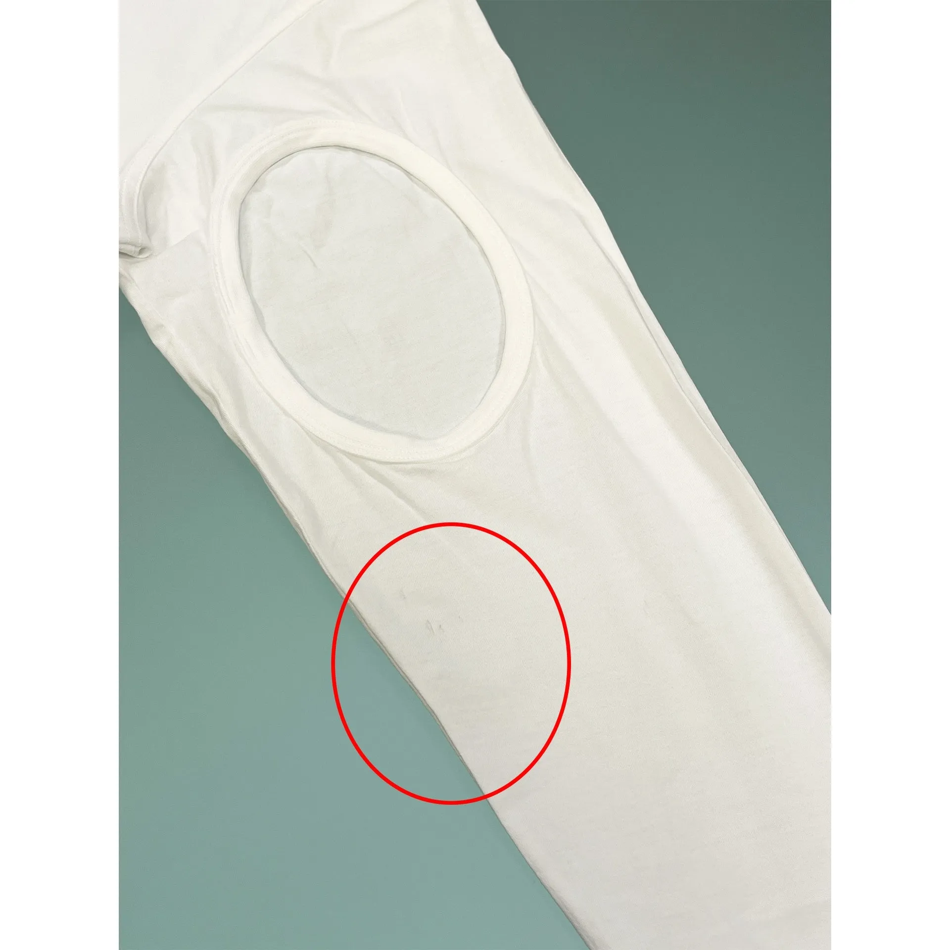 Burberry Cut-Out Sleeve Shark Graphic T-shirt sold by Siebentaschen product image thumbnail 4