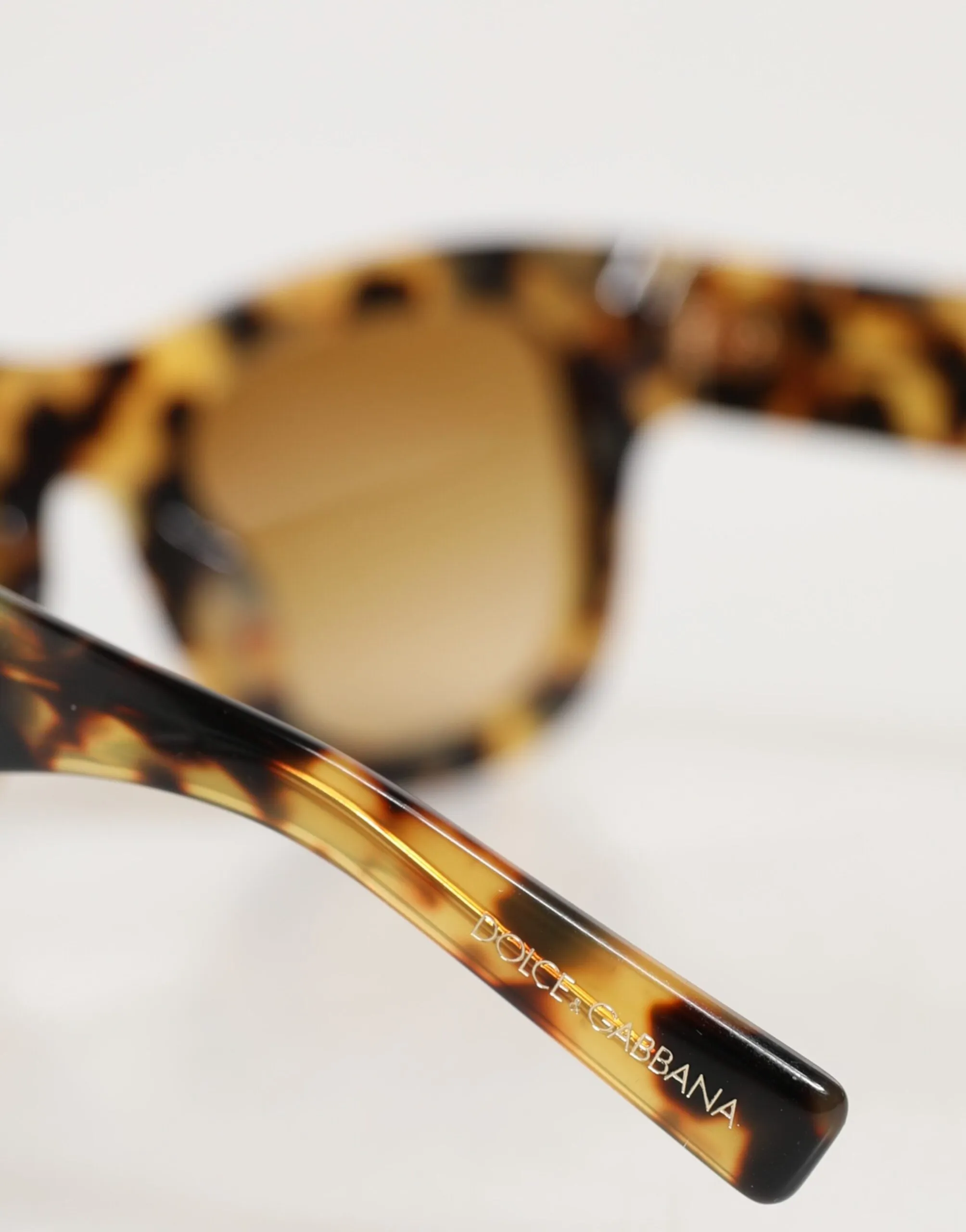 Dolce & Gabbana DG4379F White Tortoiseshell Gradient Acetate Shades Sunglasses sold by Siebentaschen product image thumbnail 5