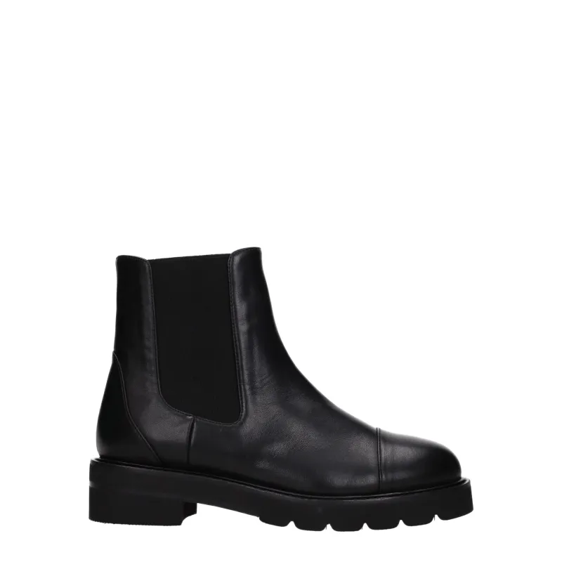 Stuart Weitzman Black Leather Ankle Boots sold by Siebentaschen