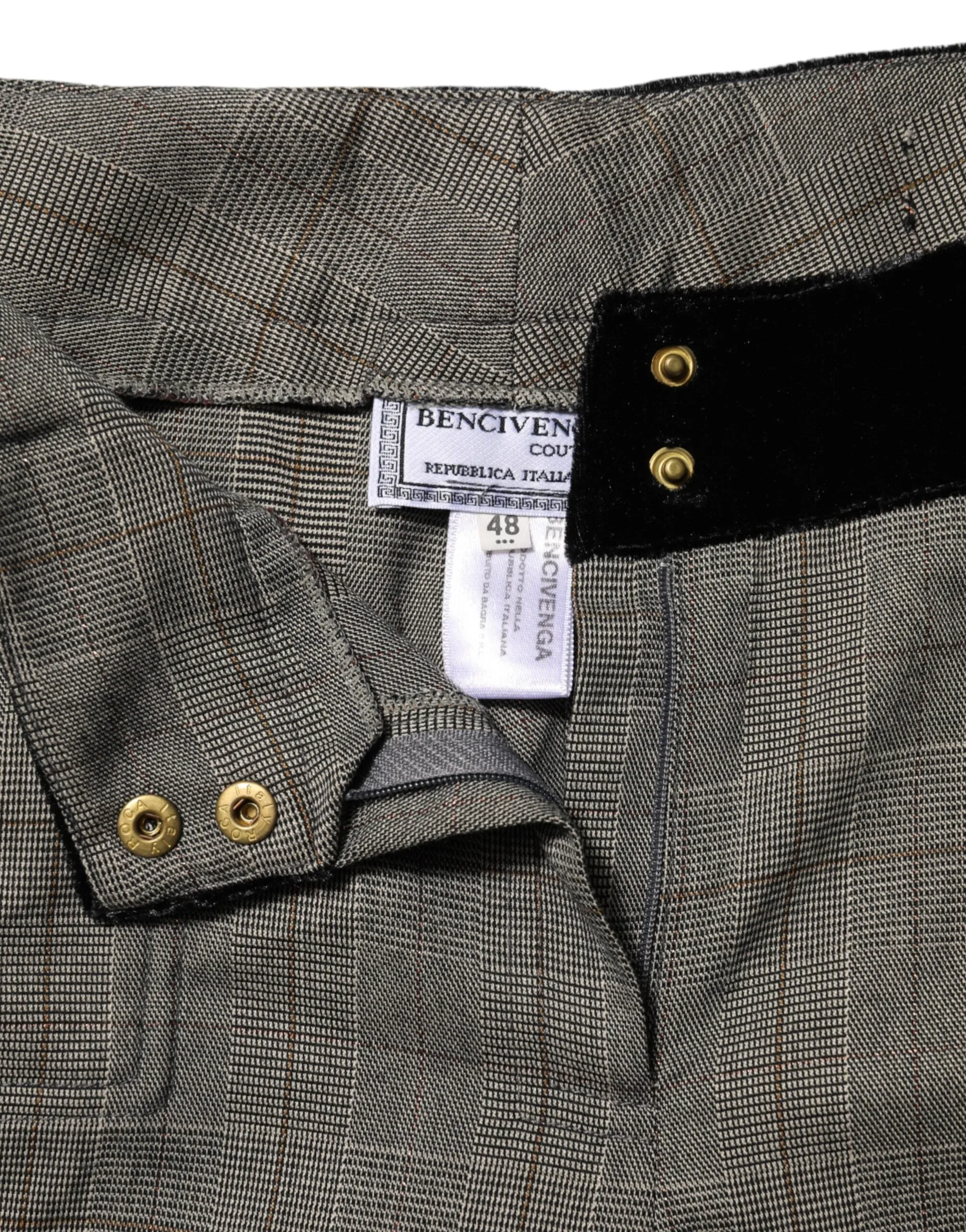 BENCIVENGA Gray Wool Blend Plaid Straight Leg Velvet Waist Pants sold by Siebentaschen product image thumbnail 5