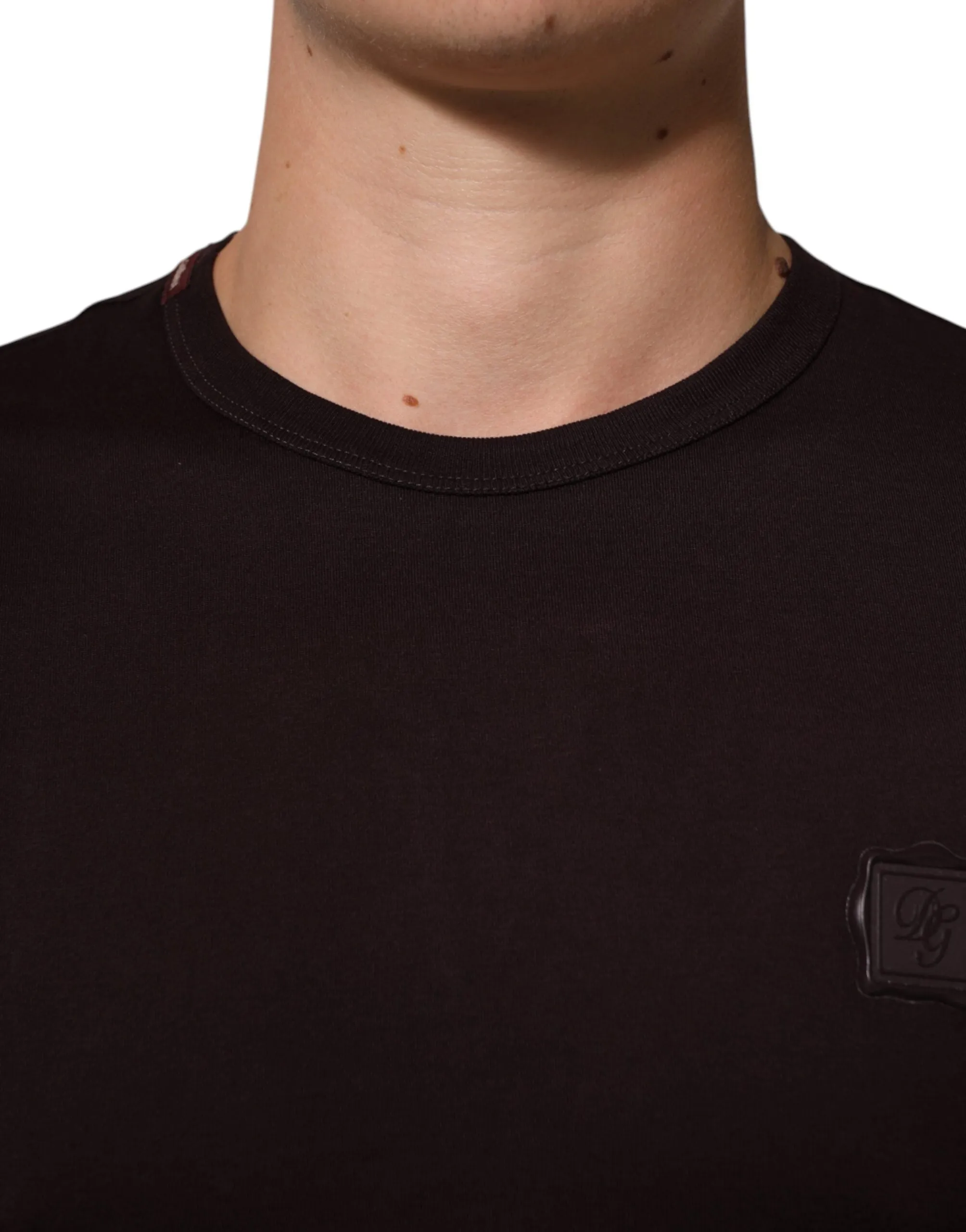 Dolce & Gabbana Brown Logo Plaque Cotton Crew Neck T-shirt sold by Siebentaschen product image thumbnail 5