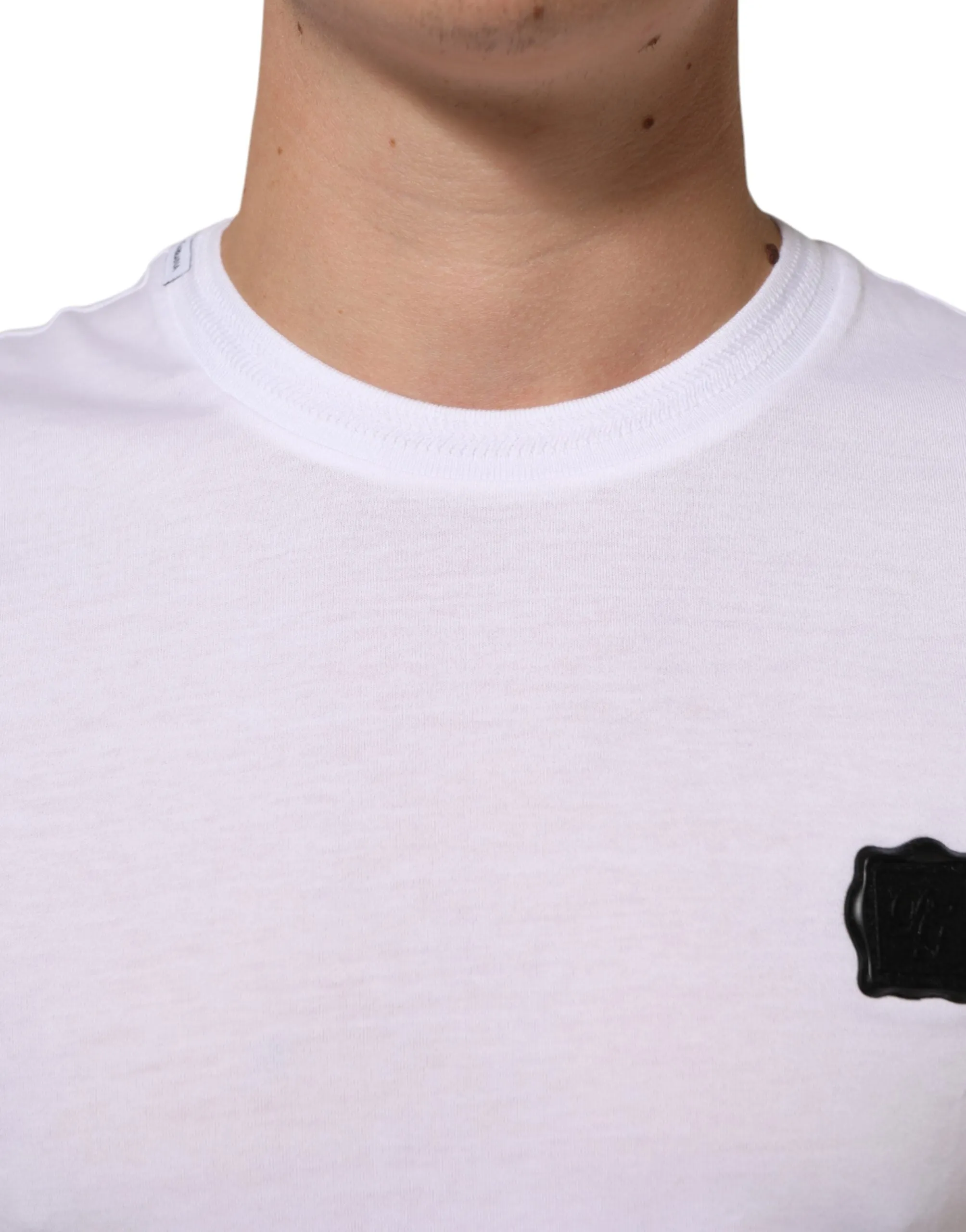 Dolce & Gabbana White Cotton Logo Patch Crew Neck T-shirt sold by Siebentaschen product image thumbnail 5