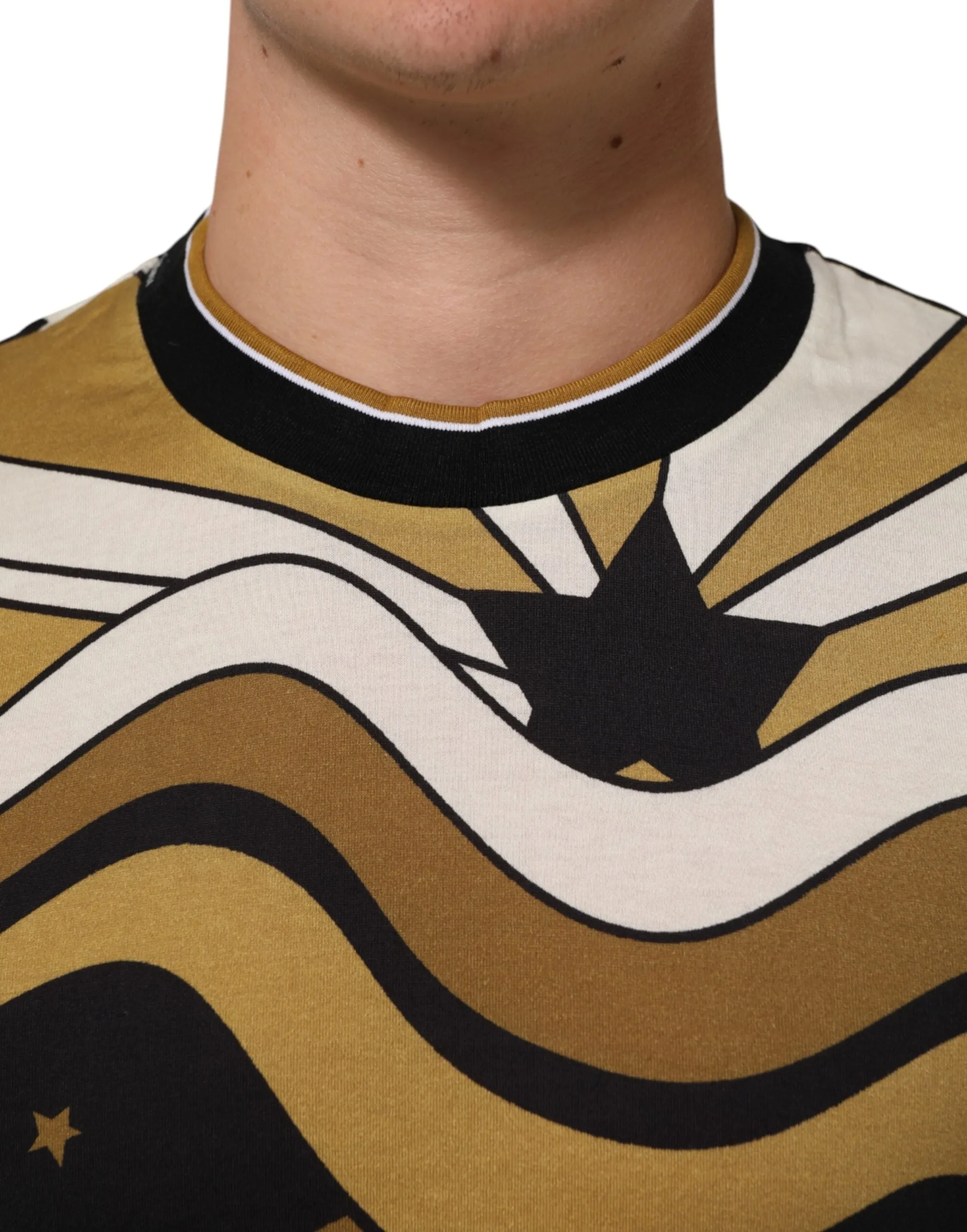 Dolce & Gabbana Multicolor Millennials Star CrewNeck T-shirt sold by Siebentaschen product image thumbnail 5