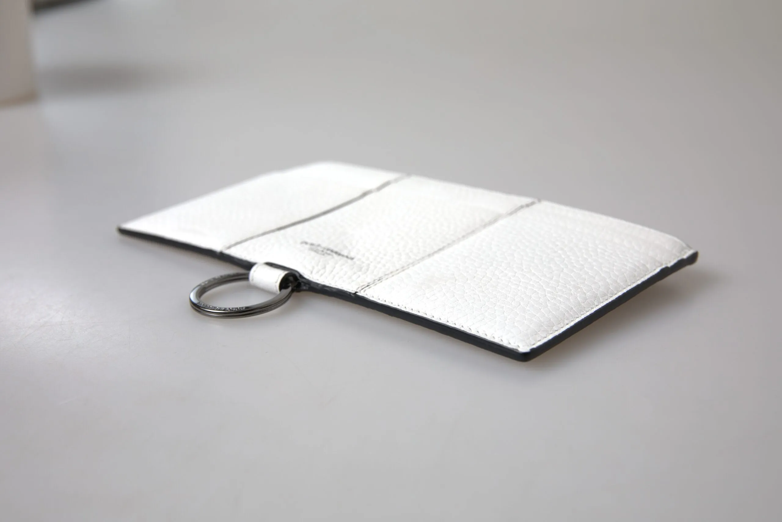 Dolce & Gabbana White Calfskin Leather Large Crossbody Card Holder Wallet sold by Siebentaschen product image thumbnail 5