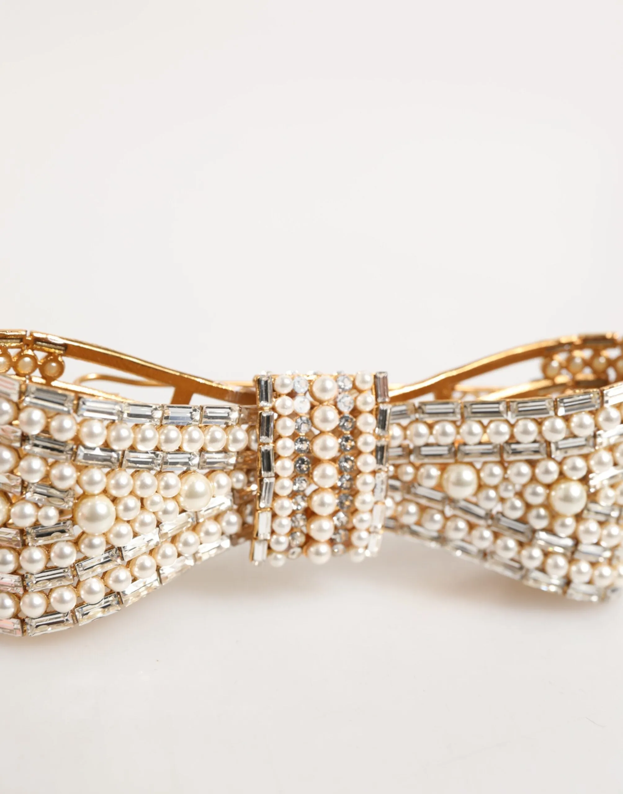 Dolce & Gabbana Gold Brass Glas Crystal Faux Pearl Embellished Brooch sold by Siebentaschen product image thumbnail 5
