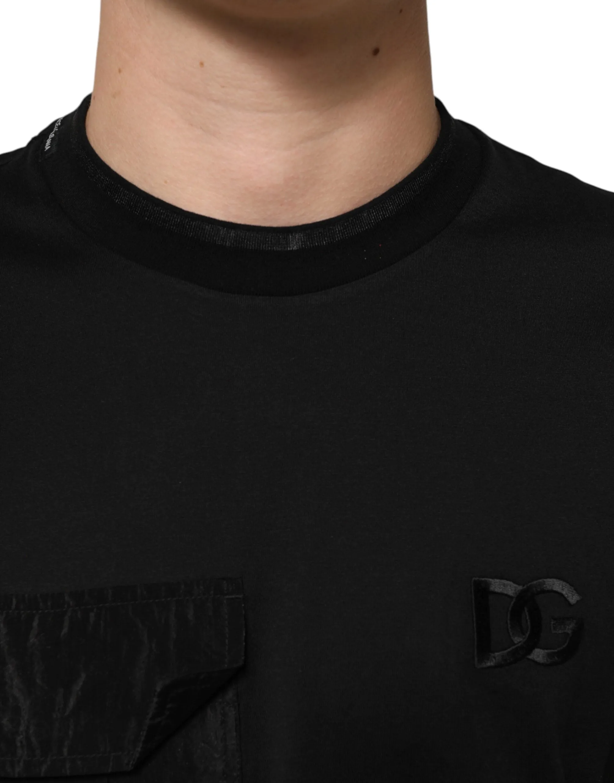 Dolce & Gabbana Black Cotton Embroidered DG Logo Pocket T-shirt sold by Siebentaschen product image thumbnail 5
