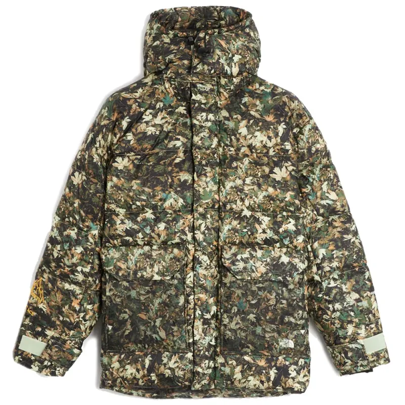 The North Face Army Nylon Men Jacket sold by Siebentaschen