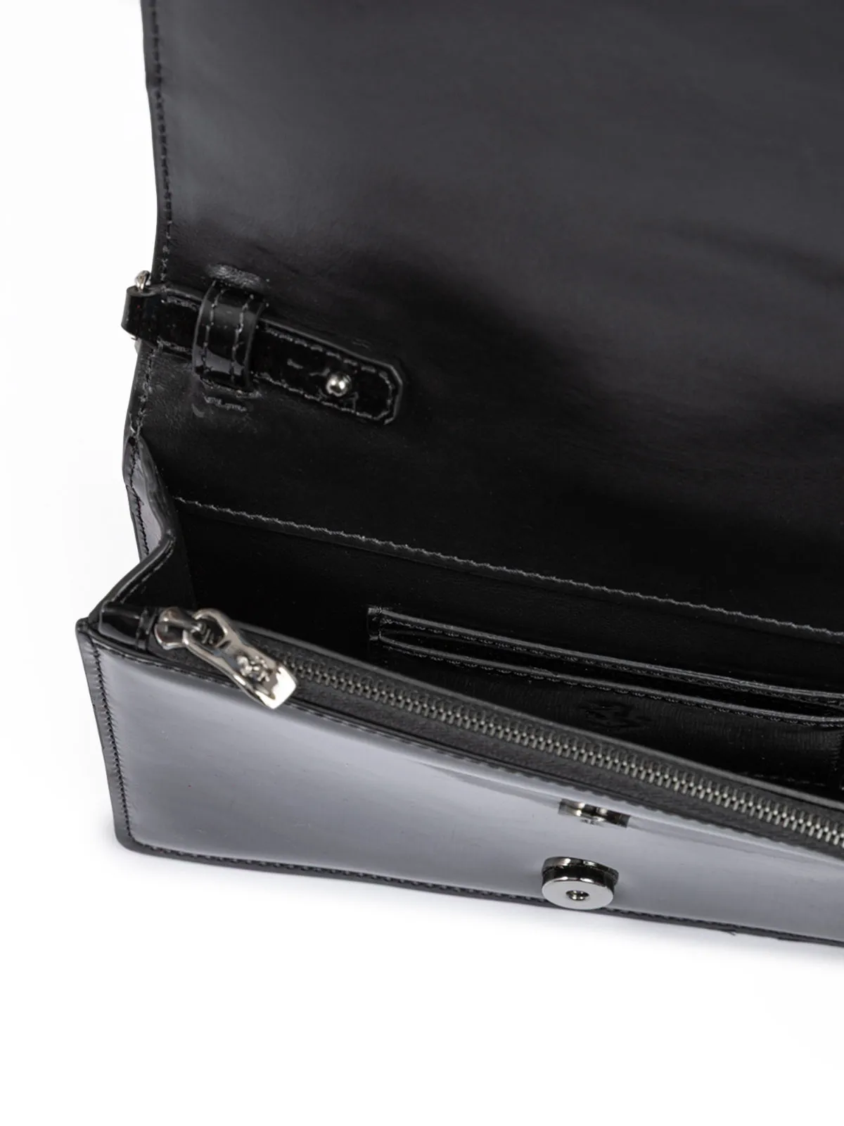 Ferrari Black GT patent leather bag with chain sold by Siebentaschen product image thumbnail 5