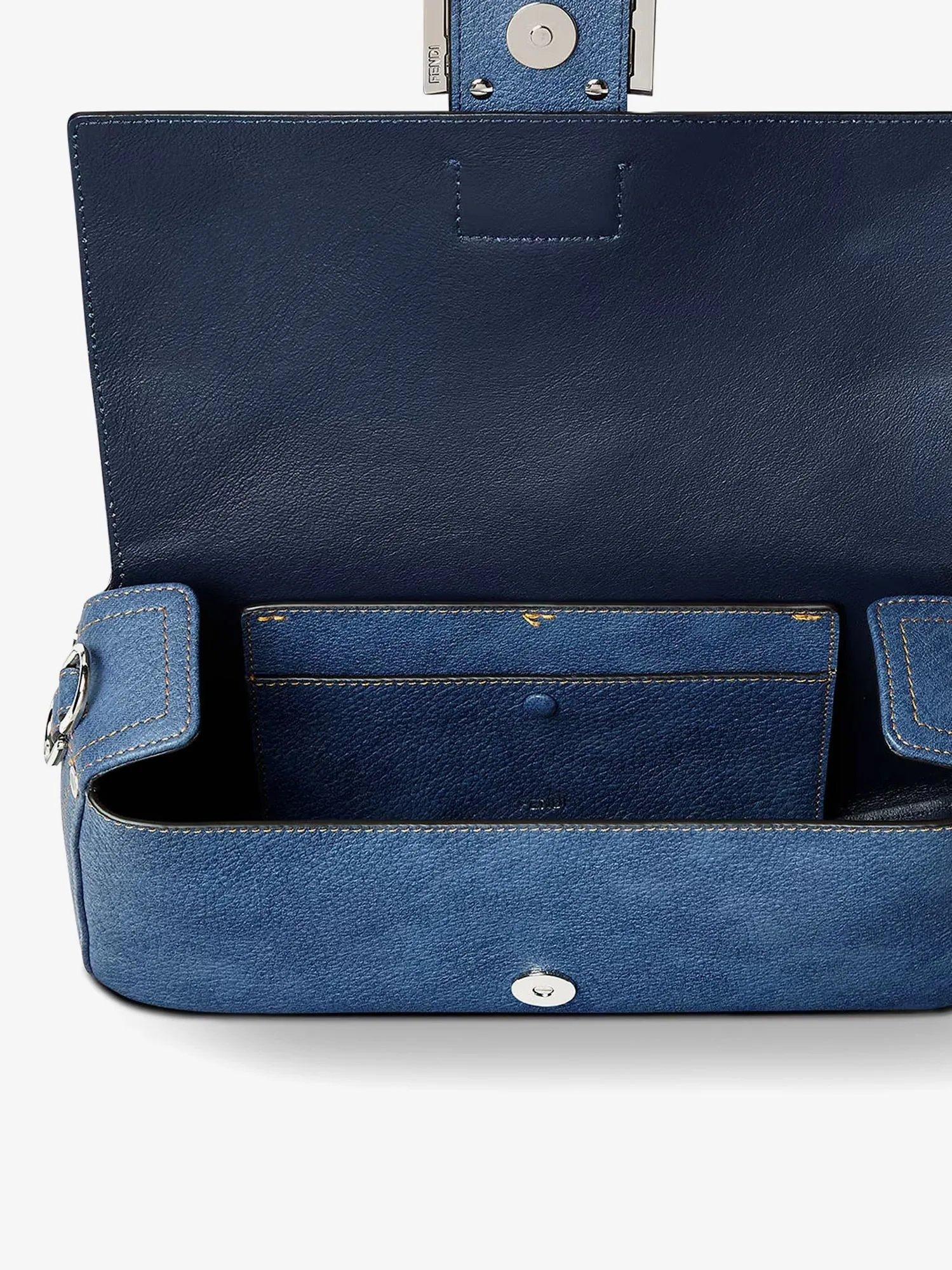 Fendi Baguette leather shoulder bag sold by Siebentaschen product image thumbnail 4