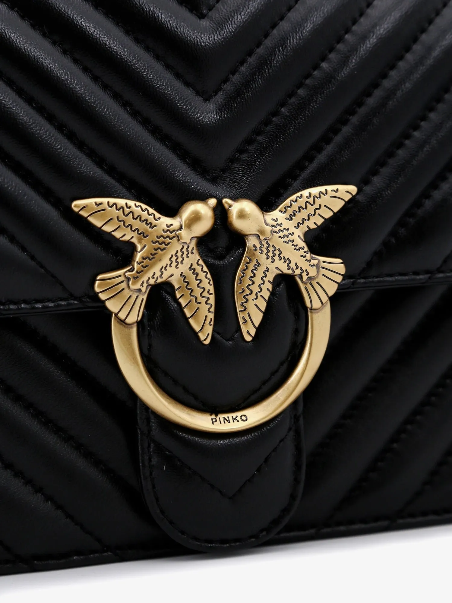 Pinko Love One matelassé leather shoulder bag sold by Siebentaschen product image thumbnail 5