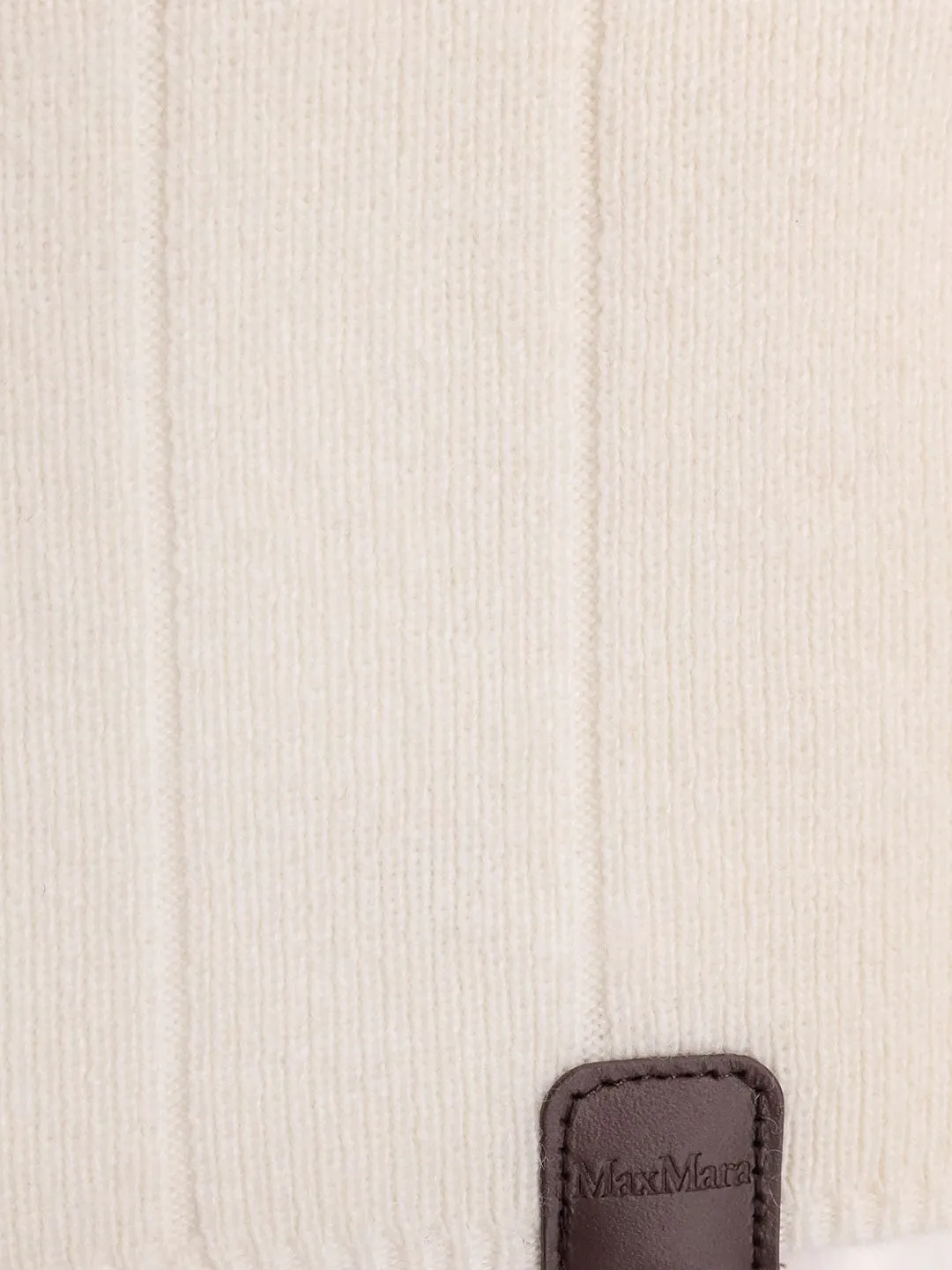 Max Mara Arten cashmere sweater sold by Siebentaschen product image thumbnail 3