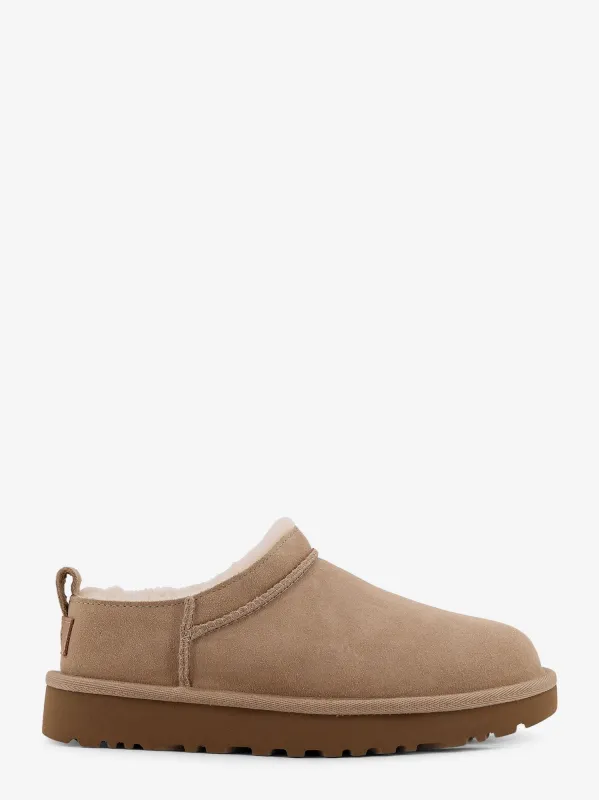 Ugg Classic Micro suede slip-on sold by Siebentaschen