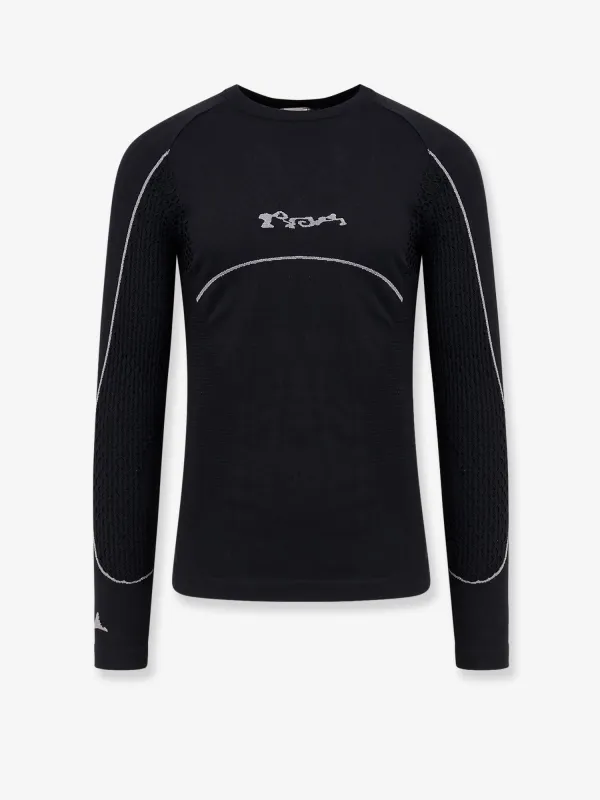 Roa Seamless stretch fabric t-shirt sold by Siebentaschen