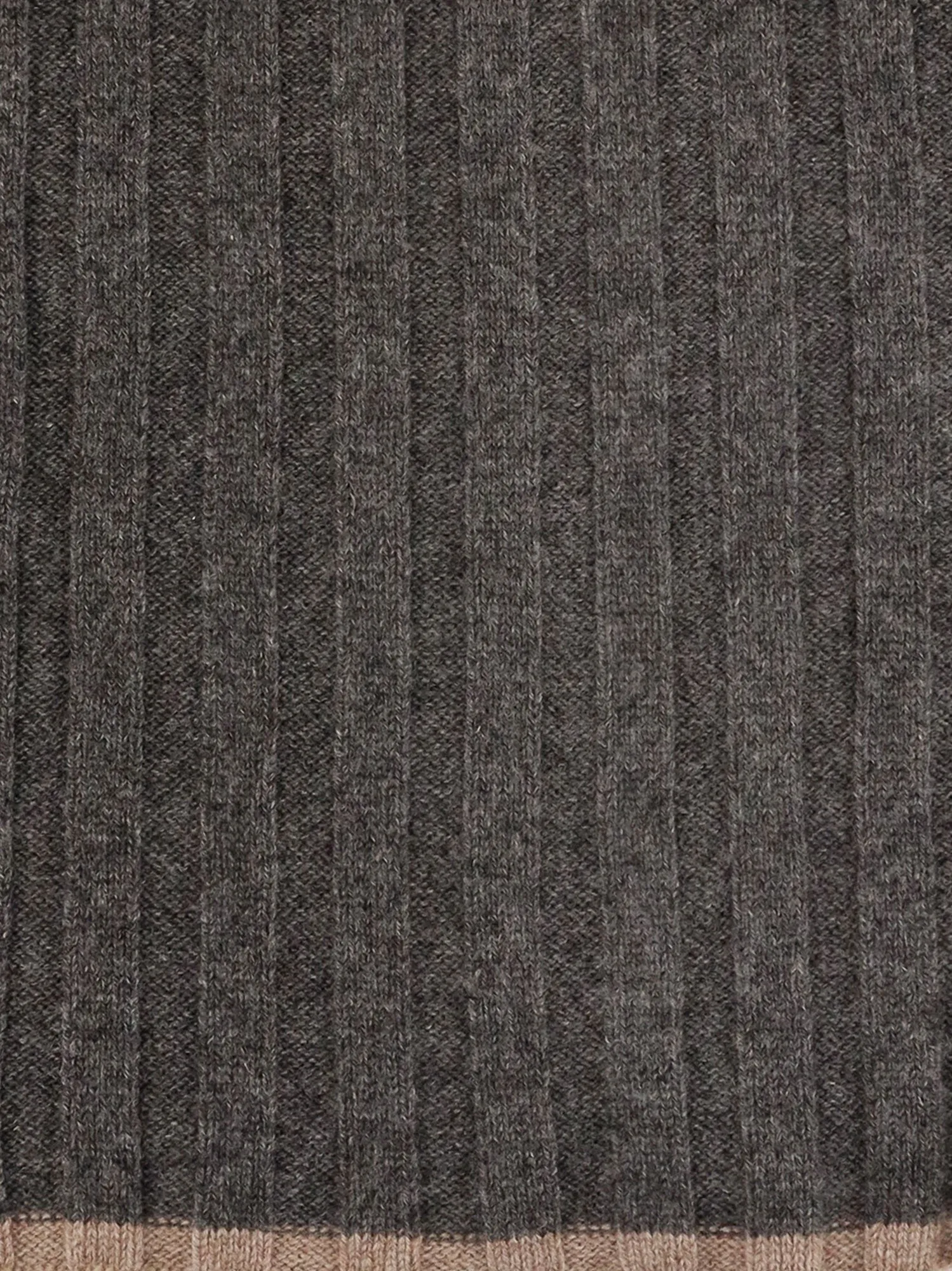 Brunello Cucinelli Cashmere scarf sold by Siebentaschen product image thumbnail 2