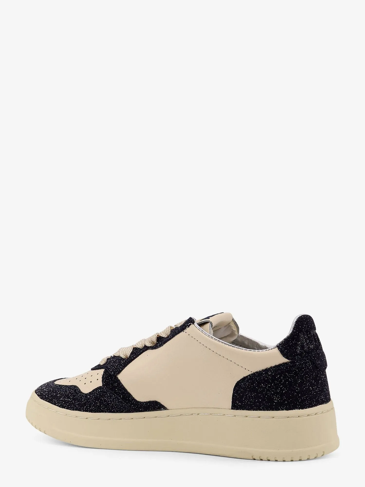Autry Medalist Low leather low-top sneakers sold by Siebentaschen product image thumbnail 3