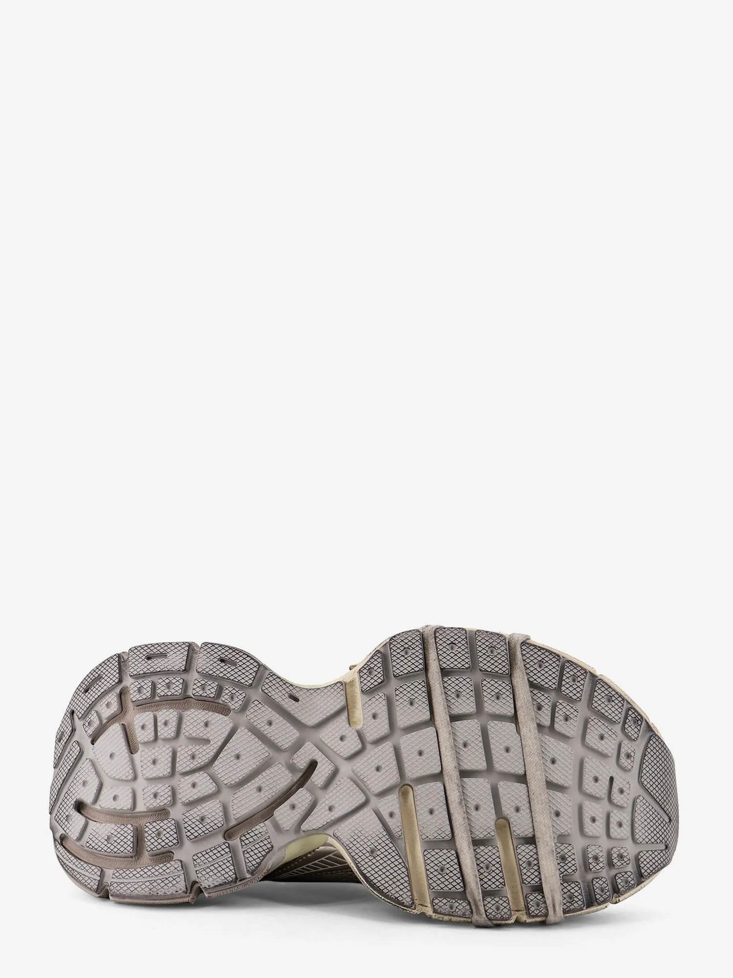 Balenciaga 3XL low-top mesh sneakers sold by Siebentaschen product image thumbnail 4