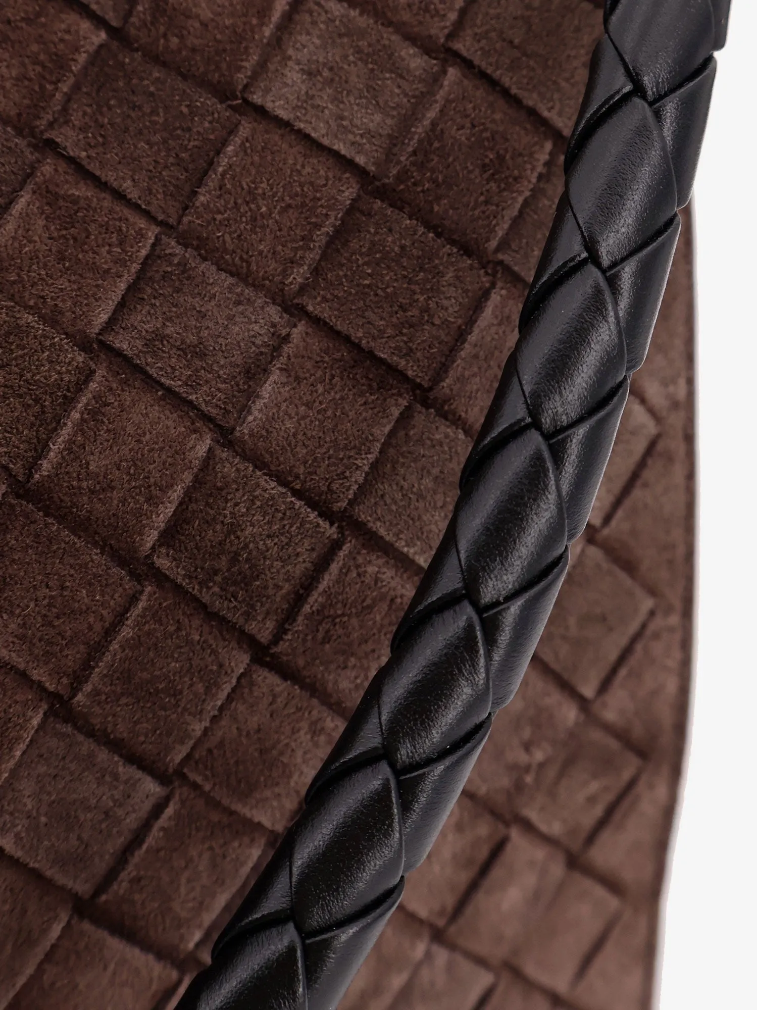 Bottega Veneta Intrecciato suede shoulder bag sold by Siebentaschen product image thumbnail 5