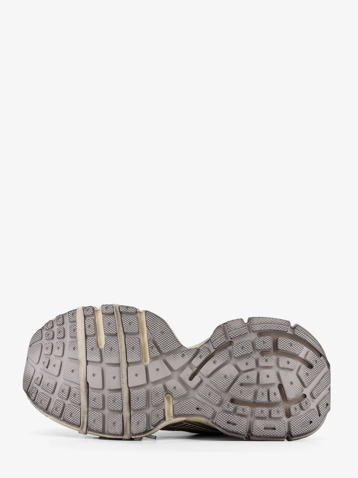 Balenciaga 3XL low-top mesh sneakers sold by Siebentaschen product image thumbnail 4