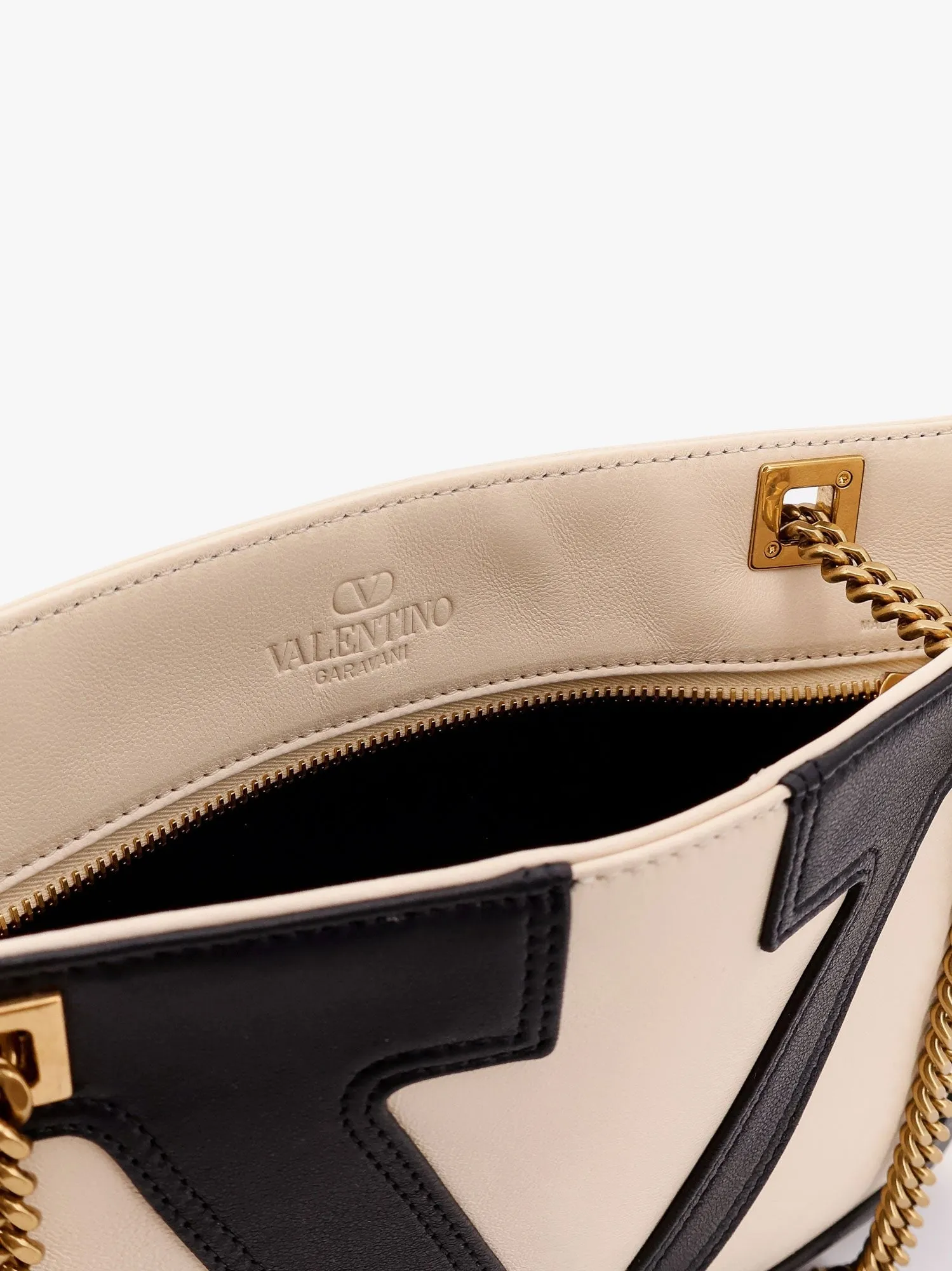 Valentino Garavani Viva Superstar leather shoulder bag sold by Siebentaschen product image thumbnail 4