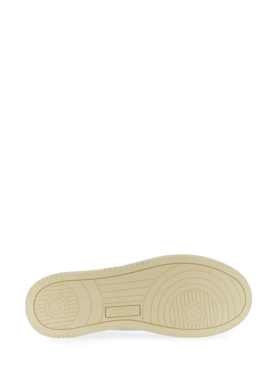 Autry MEDALIST LOW SNEAKER sold by Siebentaschen product image thumbnail 5