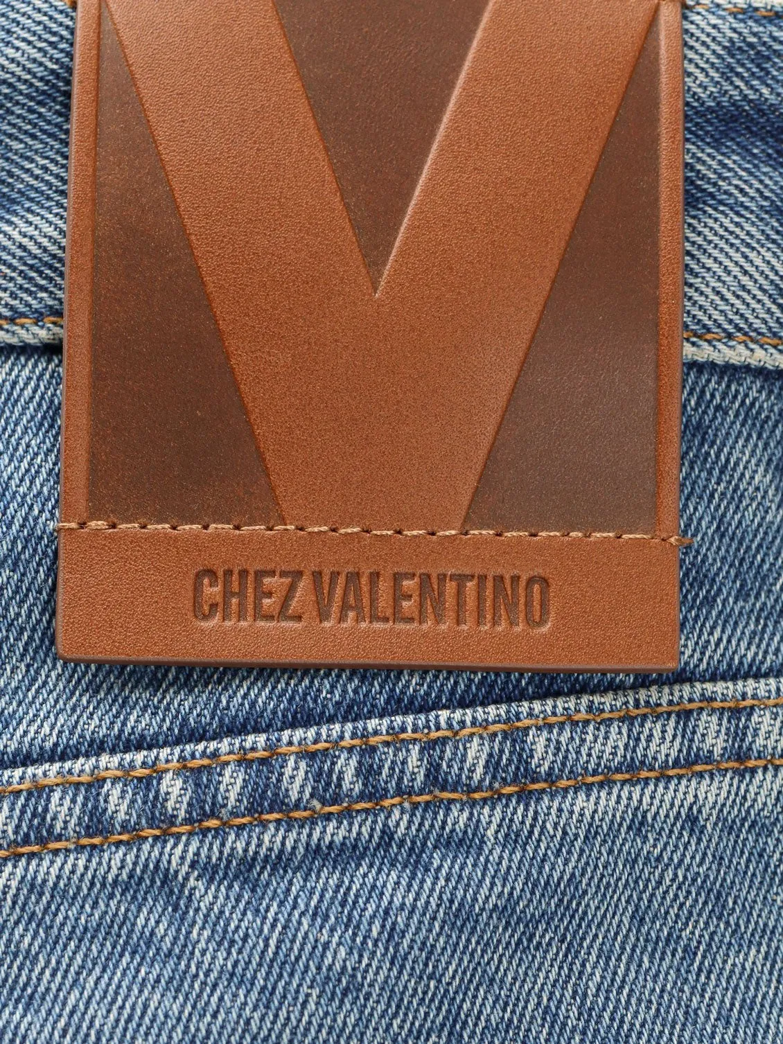 Valentino Five pockets jeans sold by Siebentaschen product image thumbnail 3