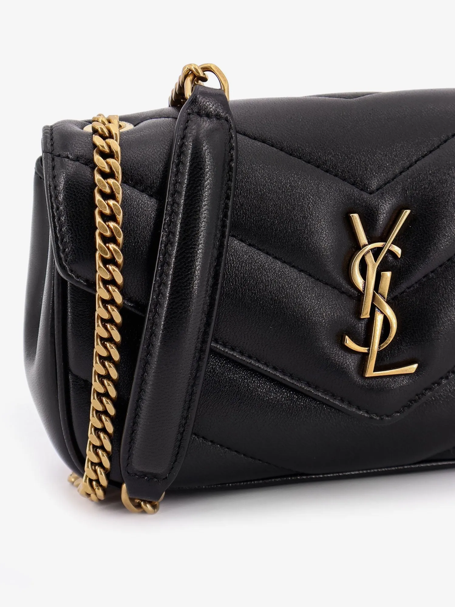 Saint Laurent Loulou Mini leather shoulder bag with Chevron stitchings sold by Siebentaschen product image thumbnail 5
