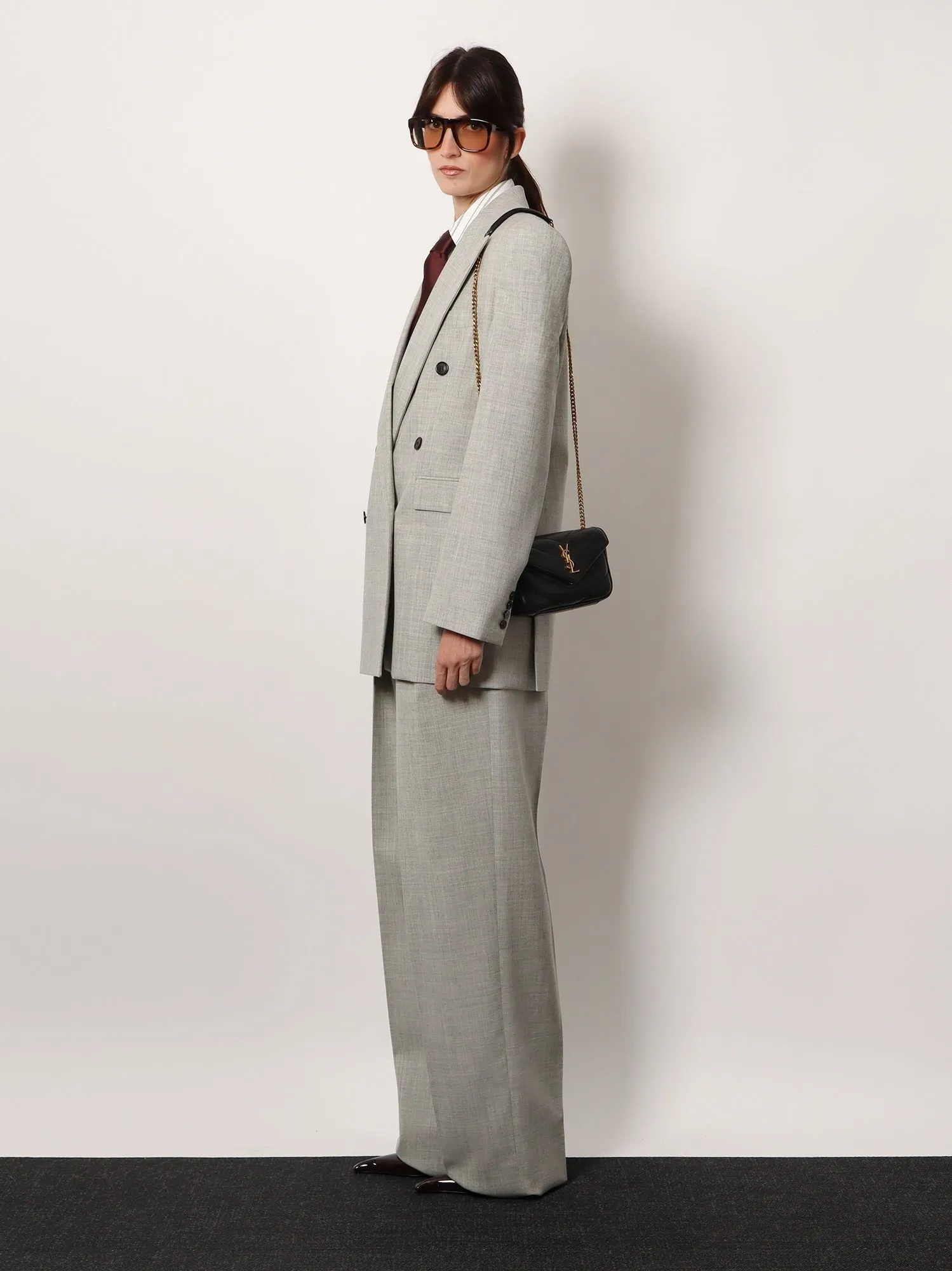 Saint Laurent Loulou Mini leather shoulder bag with Chevron stitchings sold by Siebentaschen product image thumbnail 2