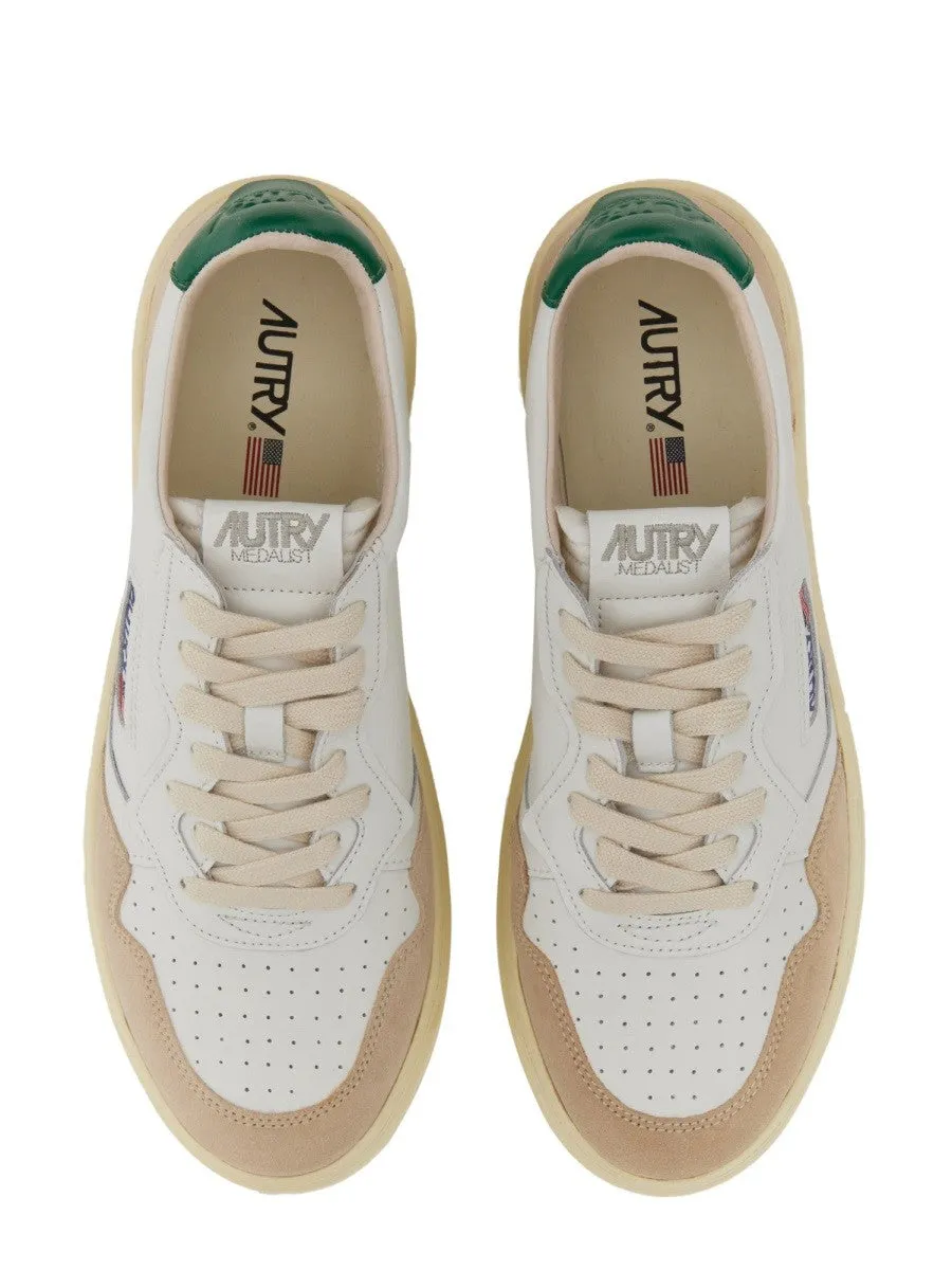 Autry MEDALIST LOW SNEAKER sold by Siebentaschen product image thumbnail 3