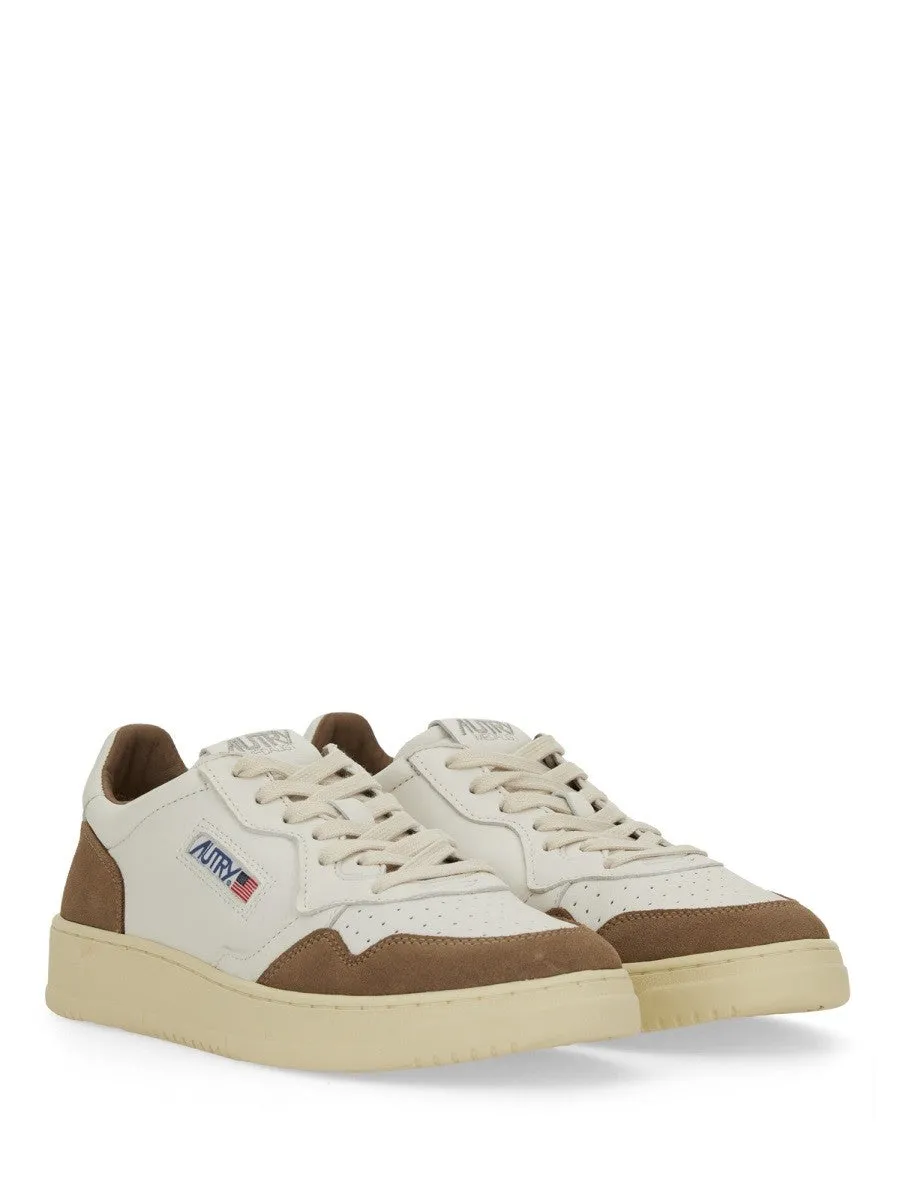 Autry "MEDALIST" LOW SNEAKER sold by Siebentaschen product image thumbnail 2