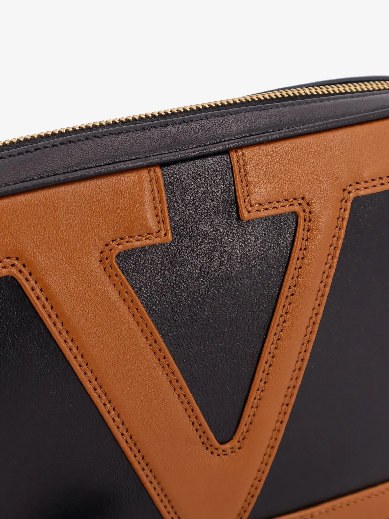 Valentino Garavani Valentino Garavani Viva Superstar leather clutch sold by Siebentaschen product image thumbnail 5