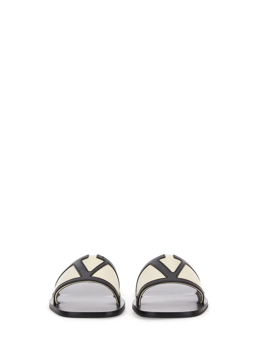 Valentino Garavani VIVA SUPERSTAR SLIDE SANDAL IN NAPPA LEATHER sold by Siebentaschen product image thumbnail 4